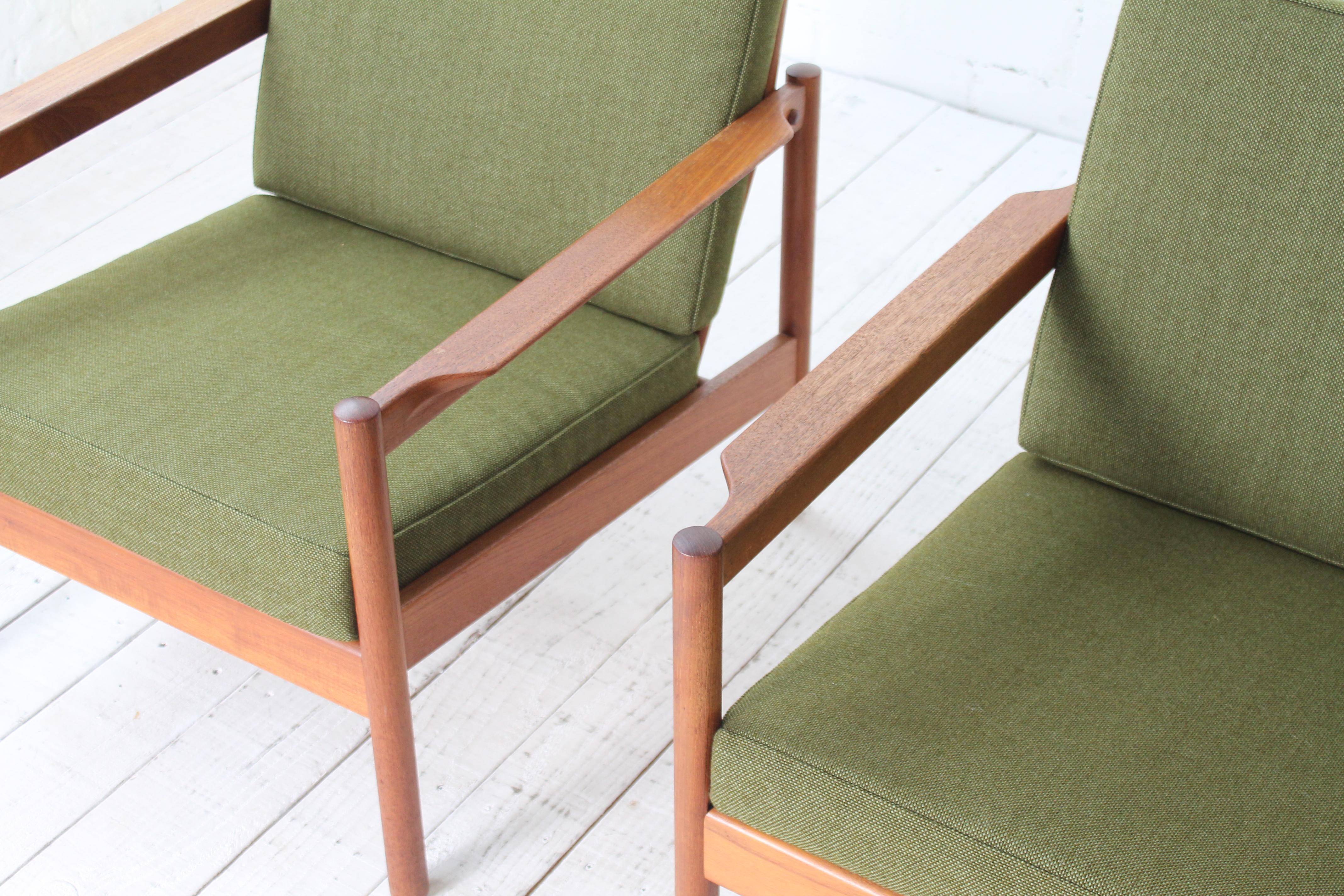 Mid-Century Modern Set of 2 KK161 Easy Chairs by Kai Kristiansen for Magnus Olesen For Sale