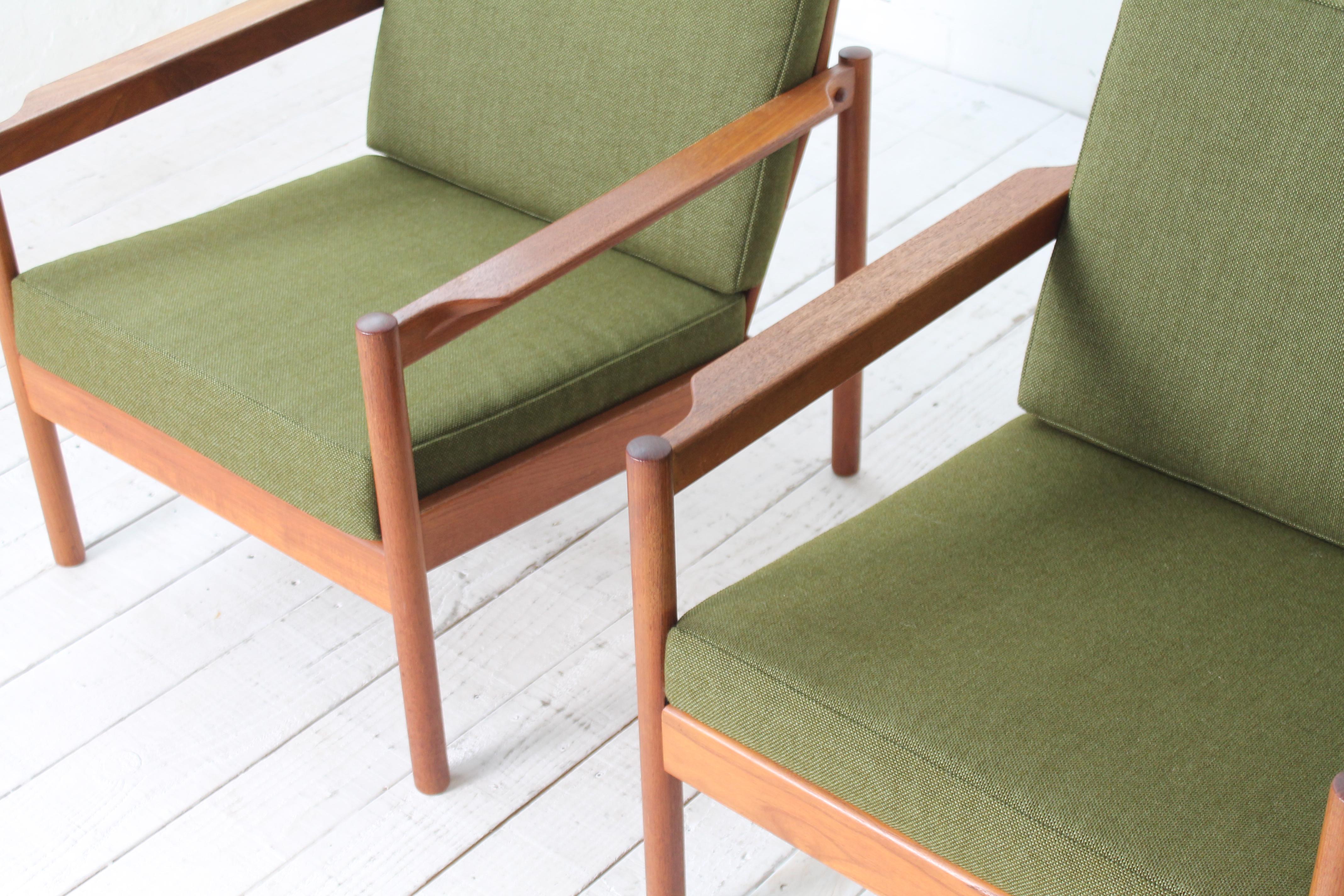 Danish Set of 2 KK161 Easy Chairs by Kai Kristiansen for Magnus Olesen For Sale