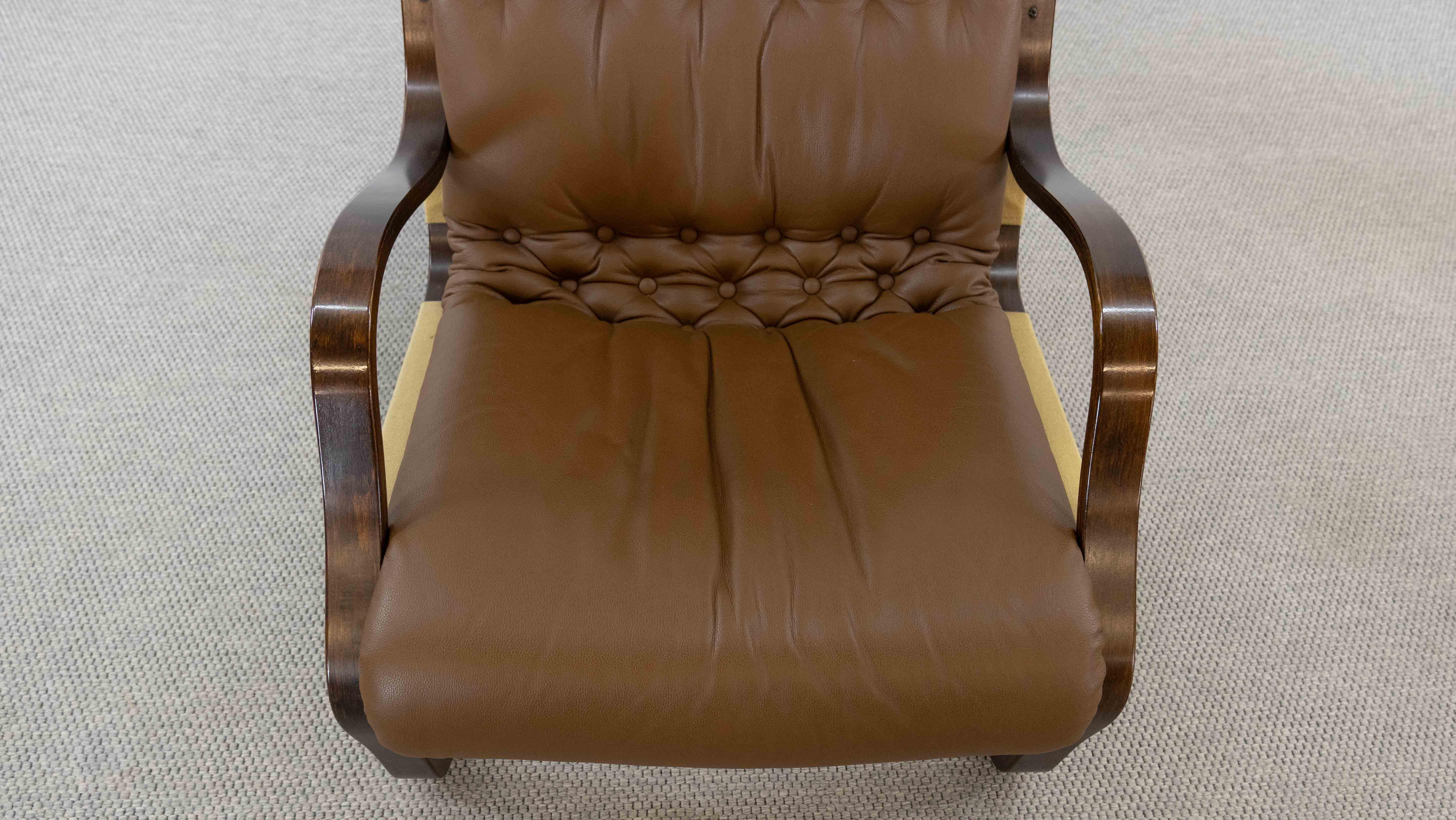 Set of 2 KOIVUTARU Easy Chairs by Esko Pajamies for ASKO in brown leather For Sale 8