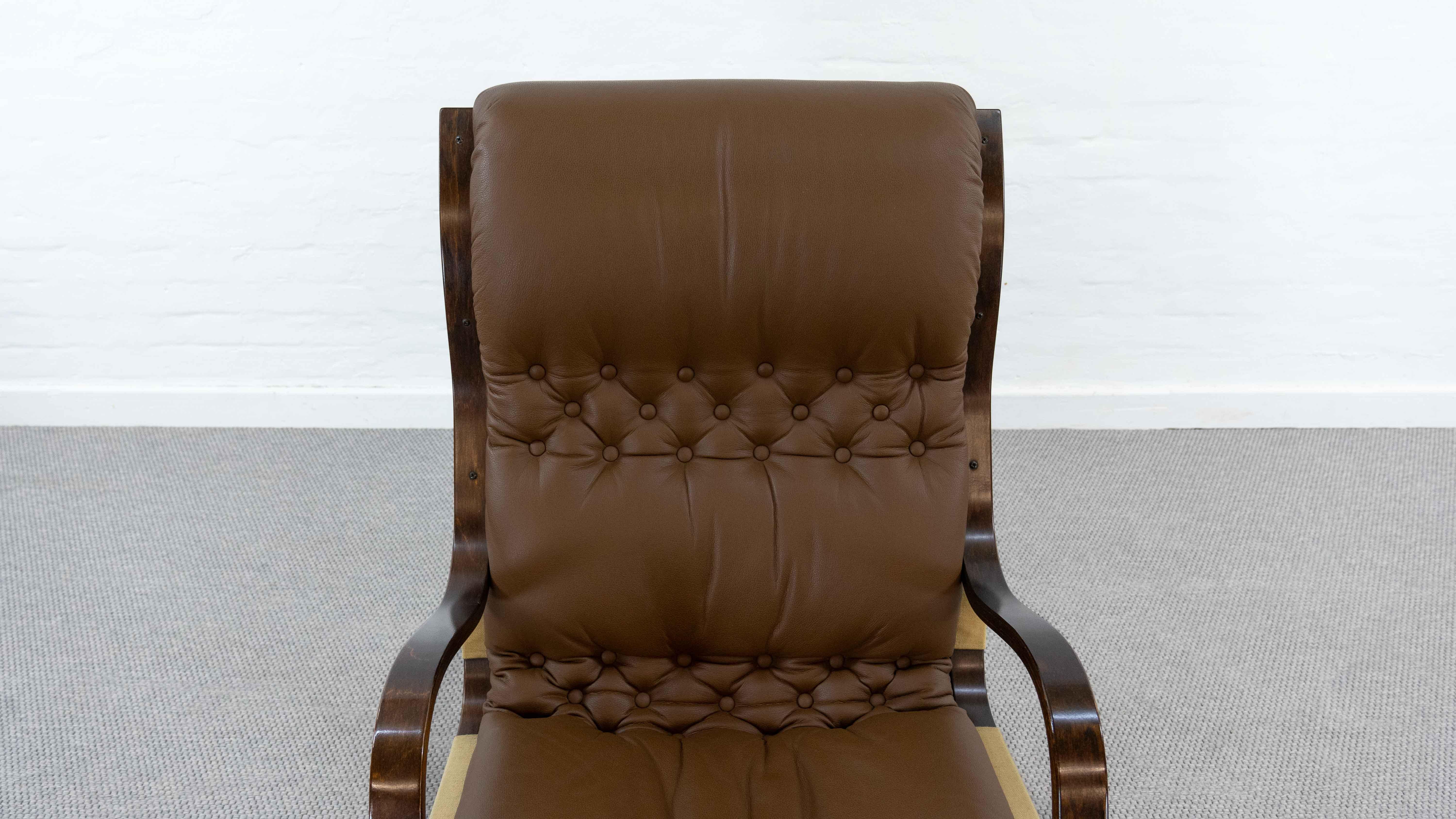 Lot de 2 fauteuils KOIVUTARU en cuir marron par Esko Pajamies pour Asko en vente 9