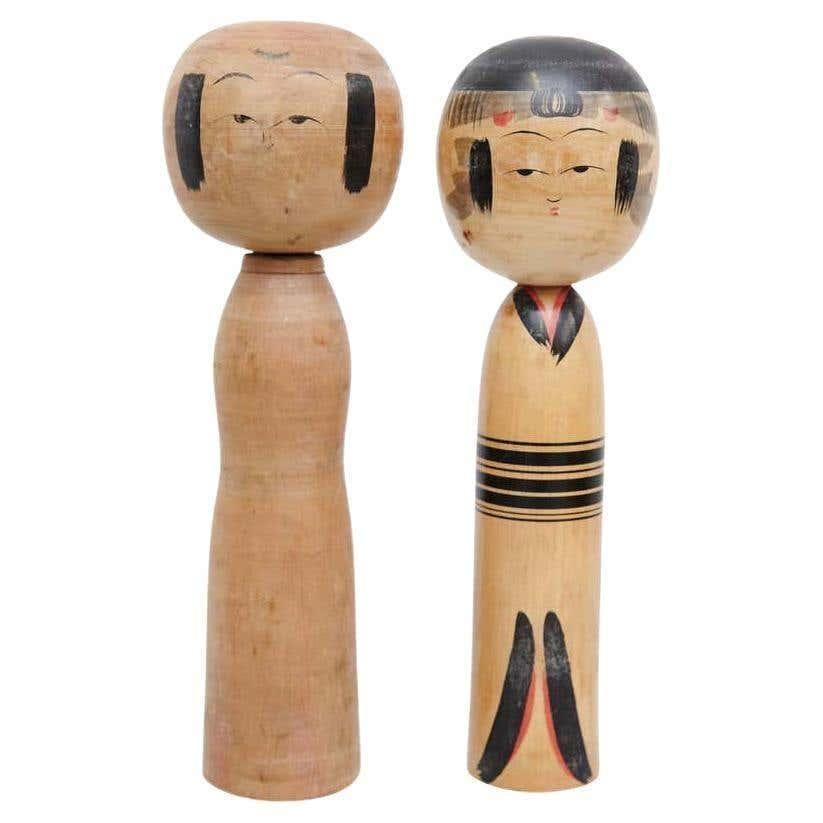 Set di 2 bambole Kokeshi in vendita 4