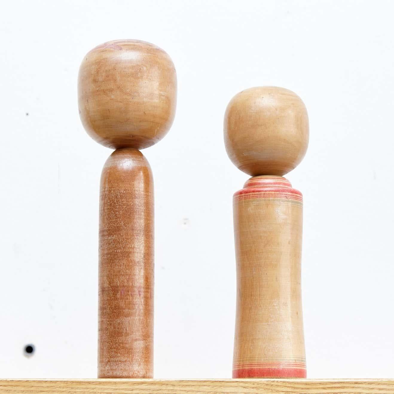 2er-Set „Kokeshi“-Puppen (Edo) im Angebot