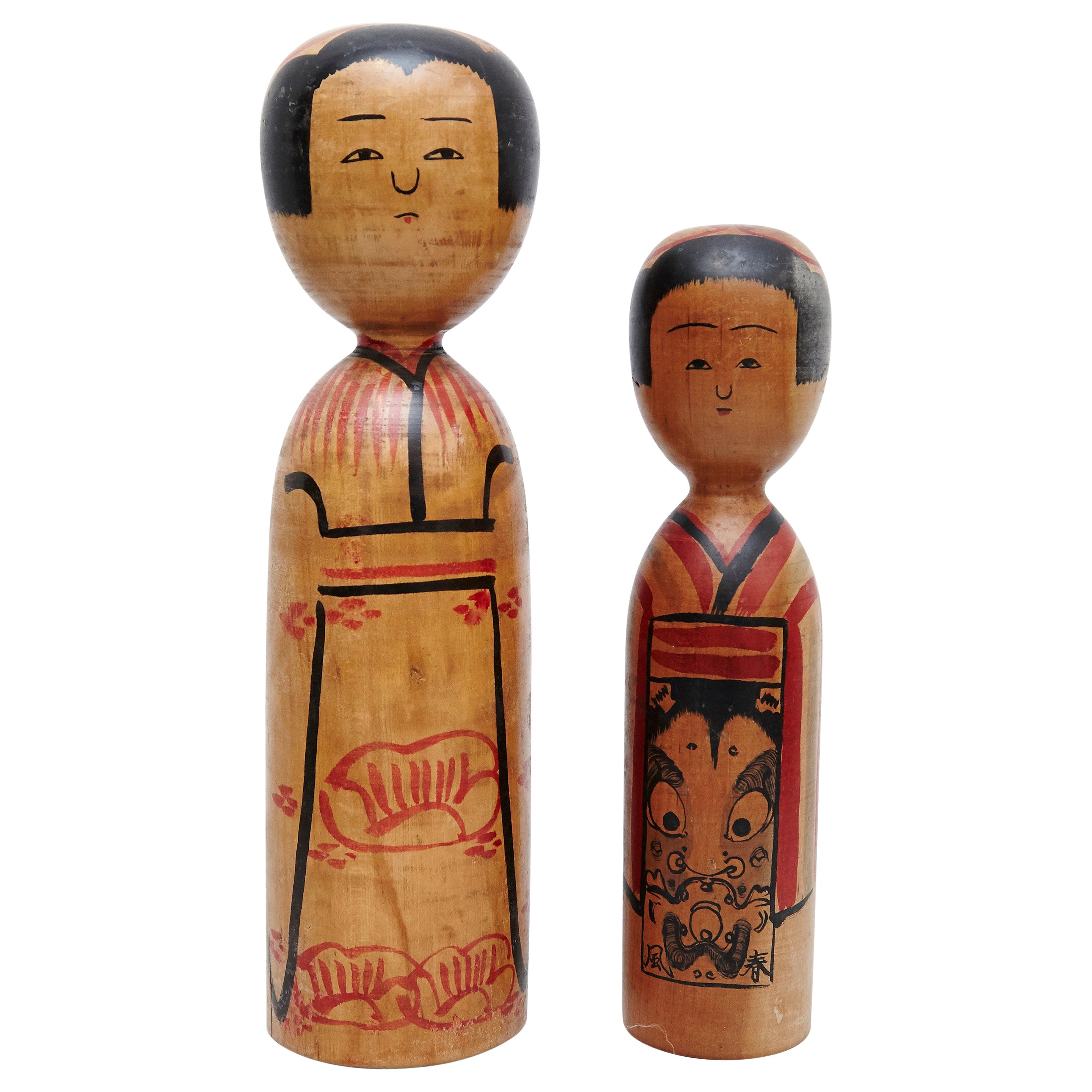 Vintage Japanese Wooden Bobble Head Kokeshi Doll 10cm tall.