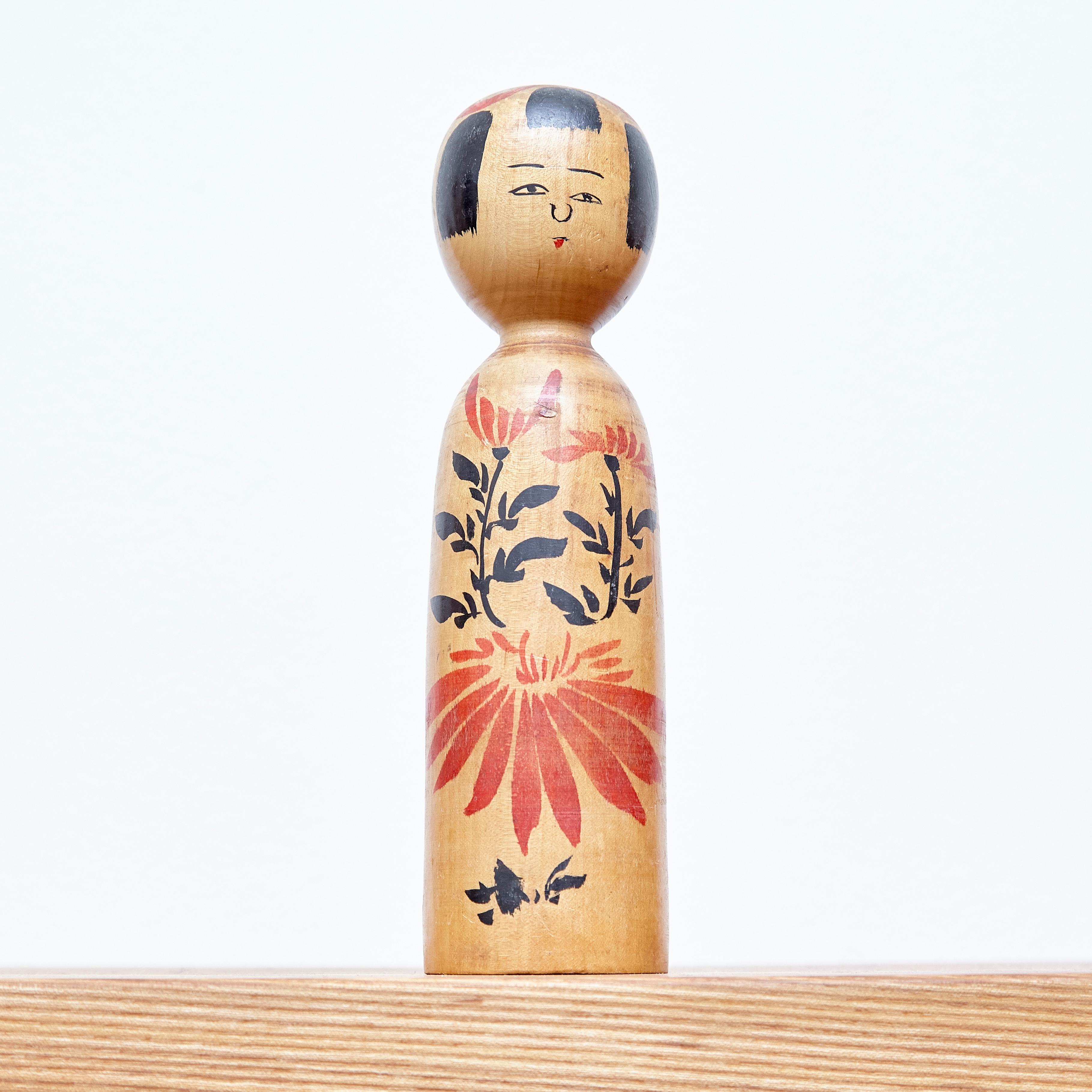 Set of 2 Kokeshi Japanese Wood Hand Painted Doll 4
