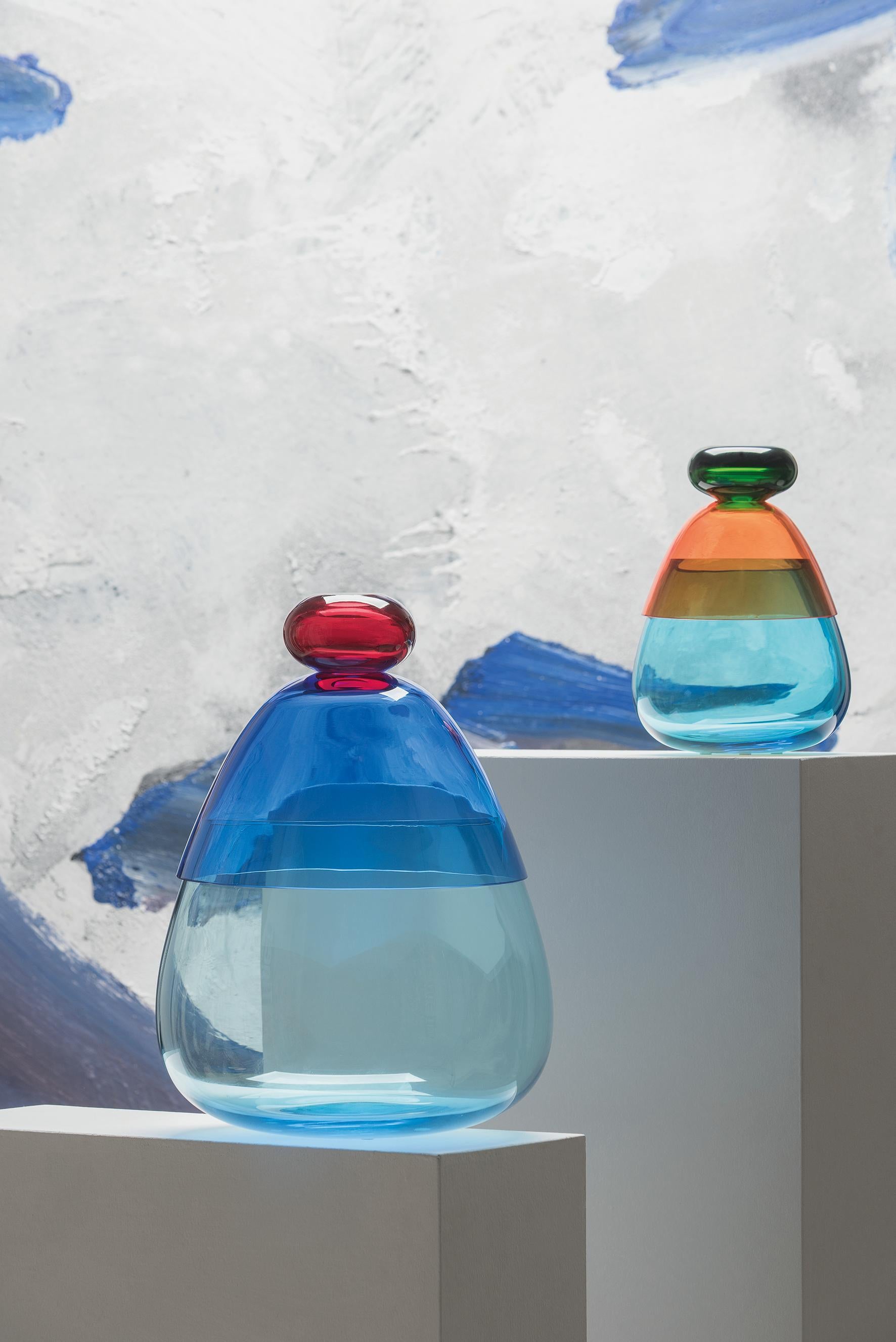 Set of 2 Kount vases by Purho
Dimensions: D 30 x H 40 cm/ D 16.9 x H 23 cm
Materials: Glass
Other colours and Dimensions are available.

Purho is a new protagonist of made in Italy design, a work of synthesis, a research that has lasted for