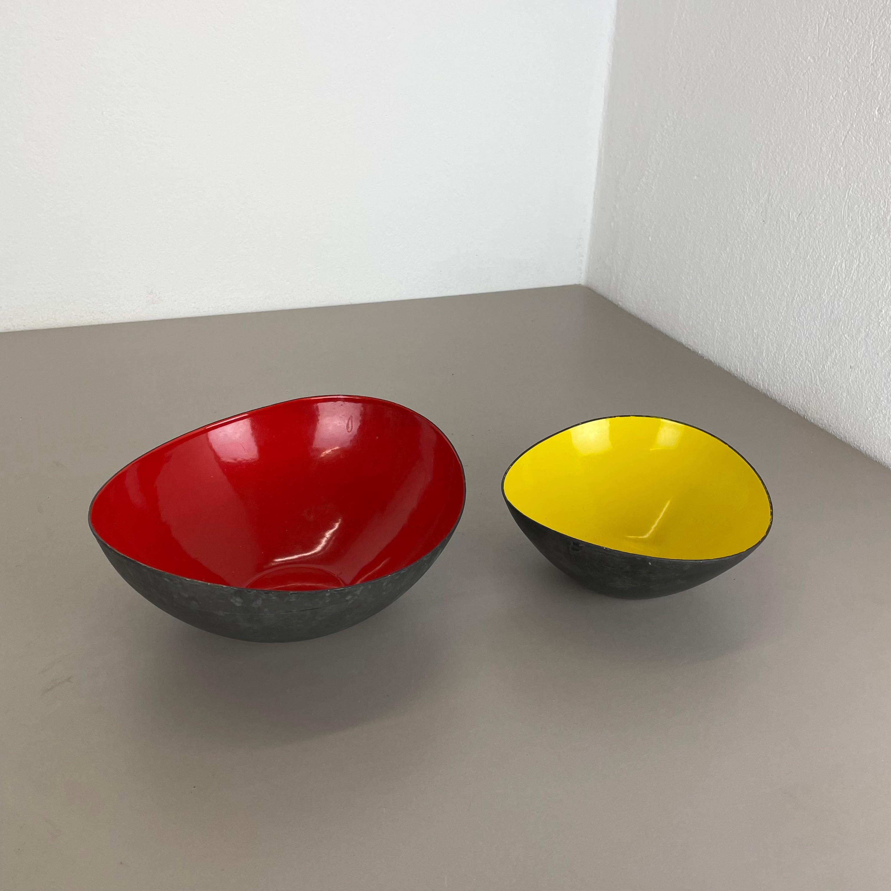 Danish Set of 2 Krenit metal bowls by Herbert Krenchel for Ørskov, Torben, Denmark 1950 For Sale