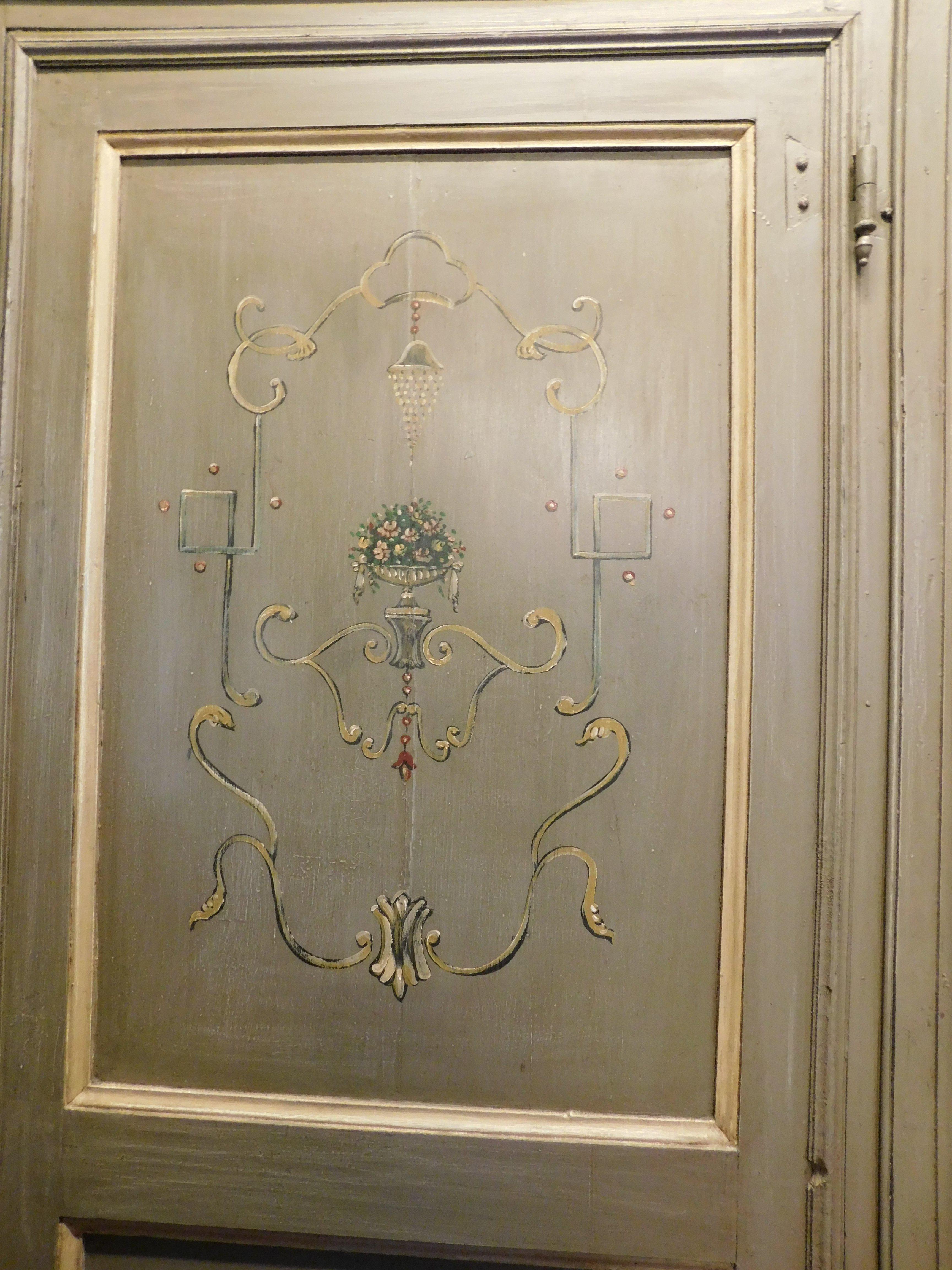 juego de 2 puertas de una hoja lacadas y pintadas con marco, Italia Pintado a mano en venta