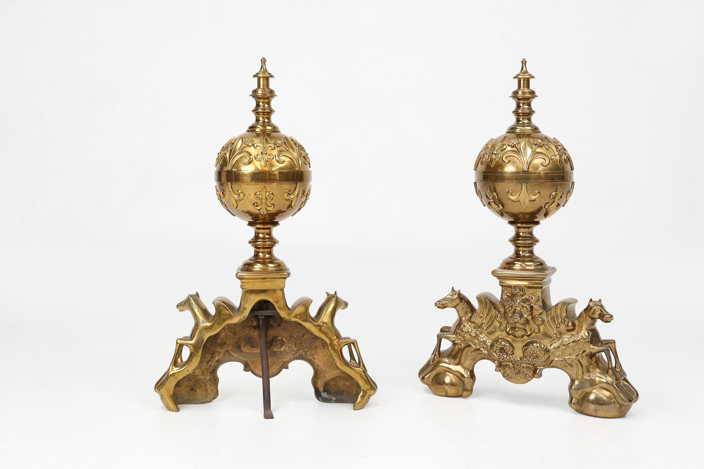 Set of 2 large 20th century Neo-classic copper firebucks, France ca. 1940 For Sale 2