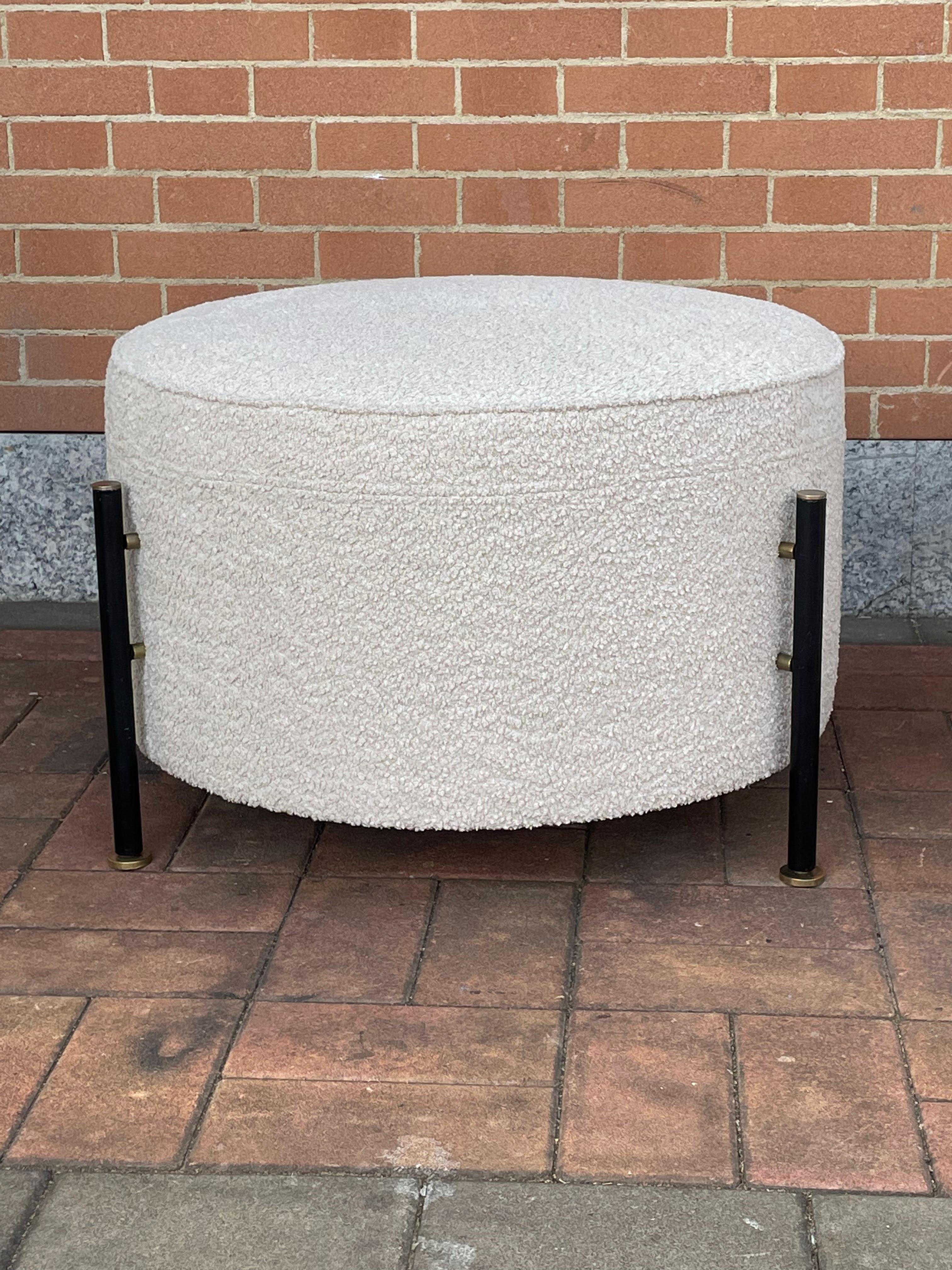 Pair of two large 1960s poufs with a diameter of 70 cm.
They are perfect for an entrance or a living area as furnishing elements but if necessary they can be used as additional seats or support bases.
New upholstery in white stain-resistant bouclé