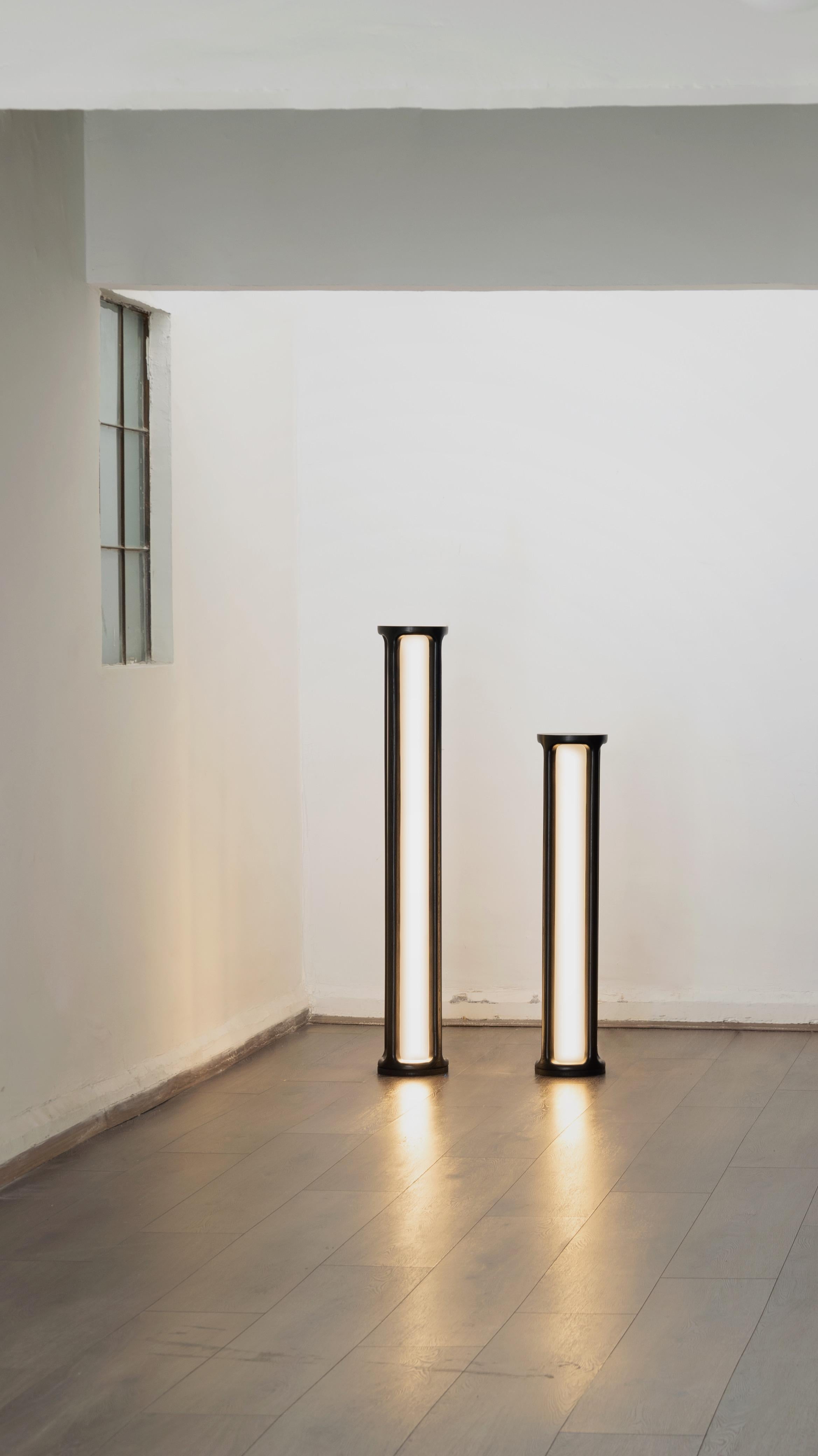 2er-Satz großer Aion-Lampen by Sebastián Angeles im Angebot 1