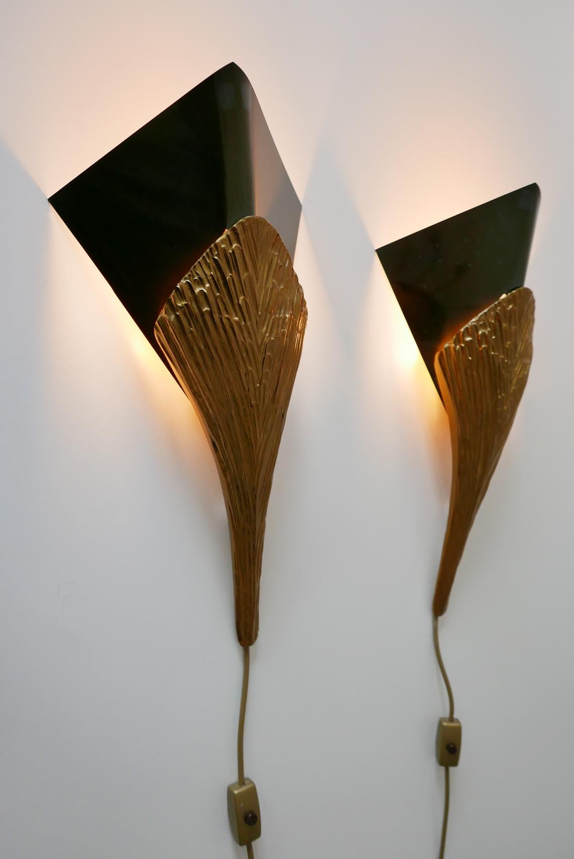 Set of 2 Large Bronze Nefertiti Sconces by Chrystiane Charles for Charles Paris For Sale 3
