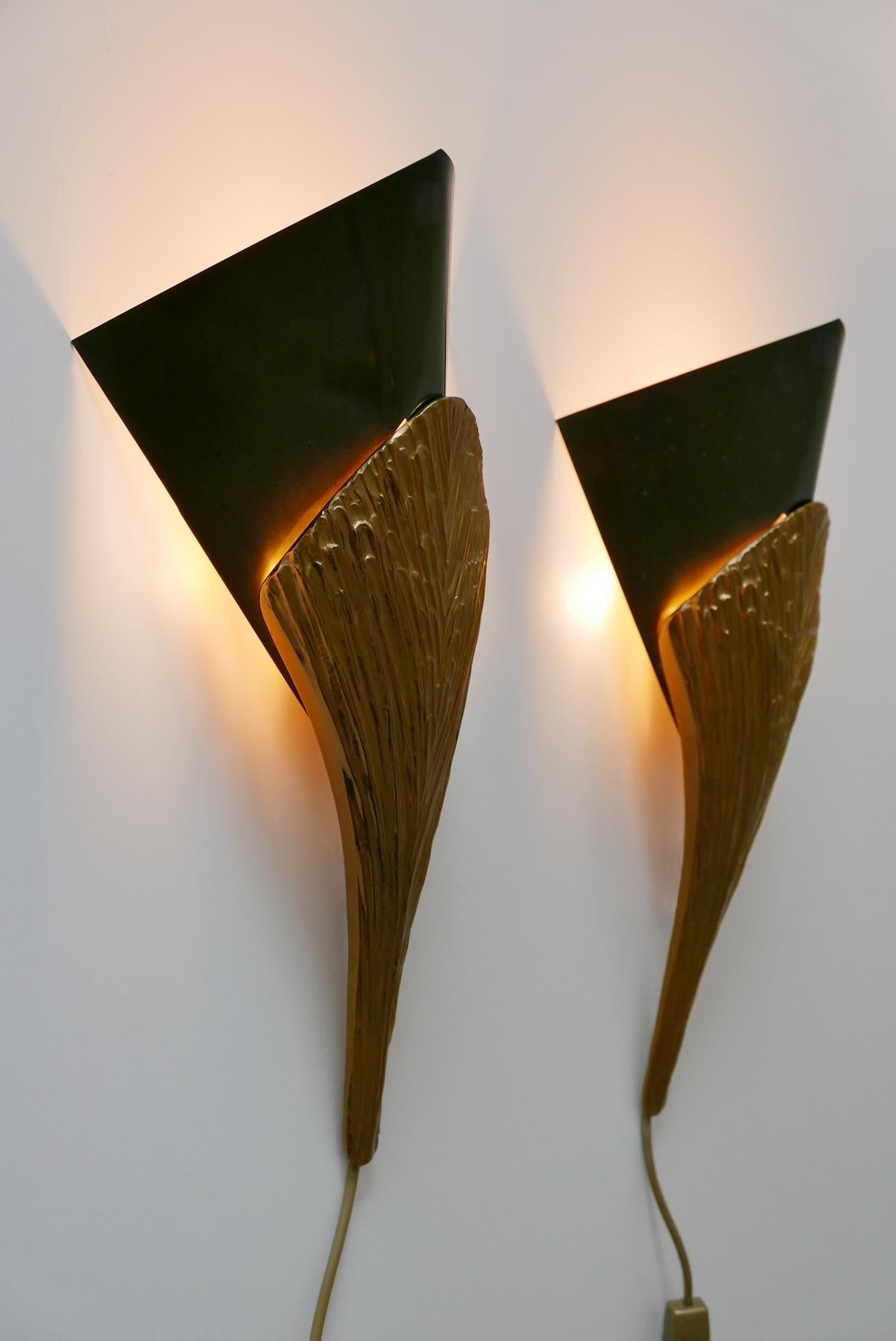 Set of 2 Large Bronze Nefertiti Sconces by Chrystiane Charles for Charles Paris For Sale 4