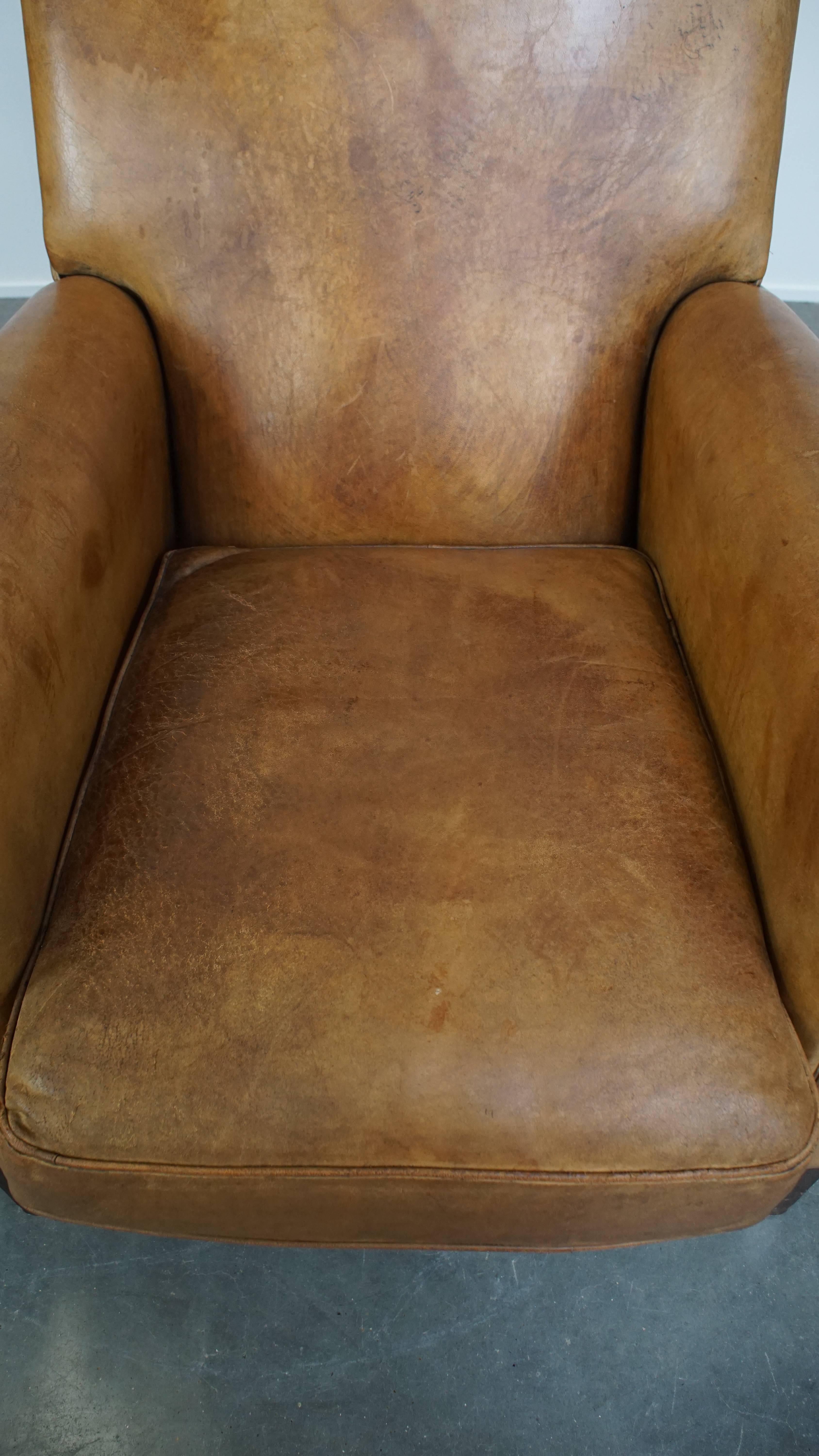 20ième siècle Ensemble de 2 grands fauteuils vintage confortables en cuir de mouton en vente