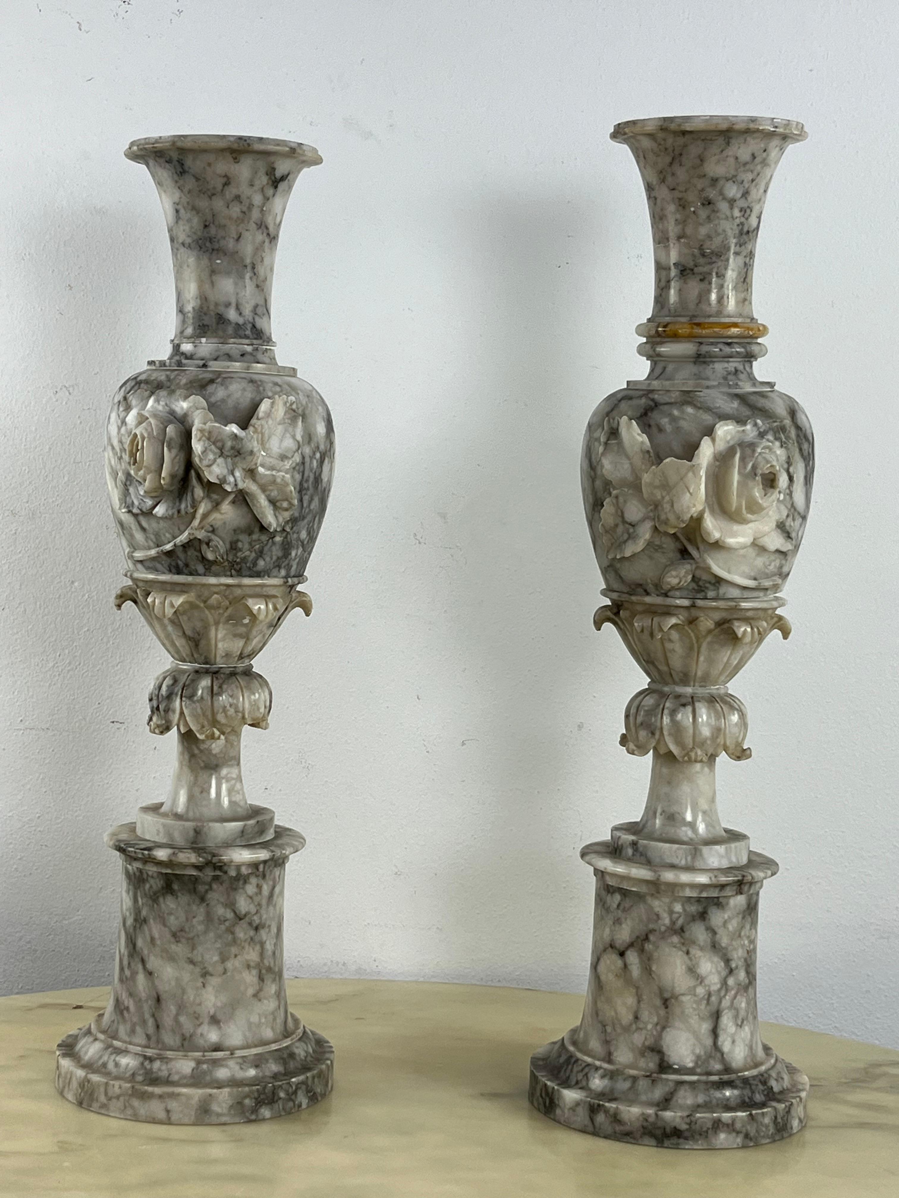 Ensemble de 2 grands vases italiens en albâtre du milieu des années 1930 en vente 7
