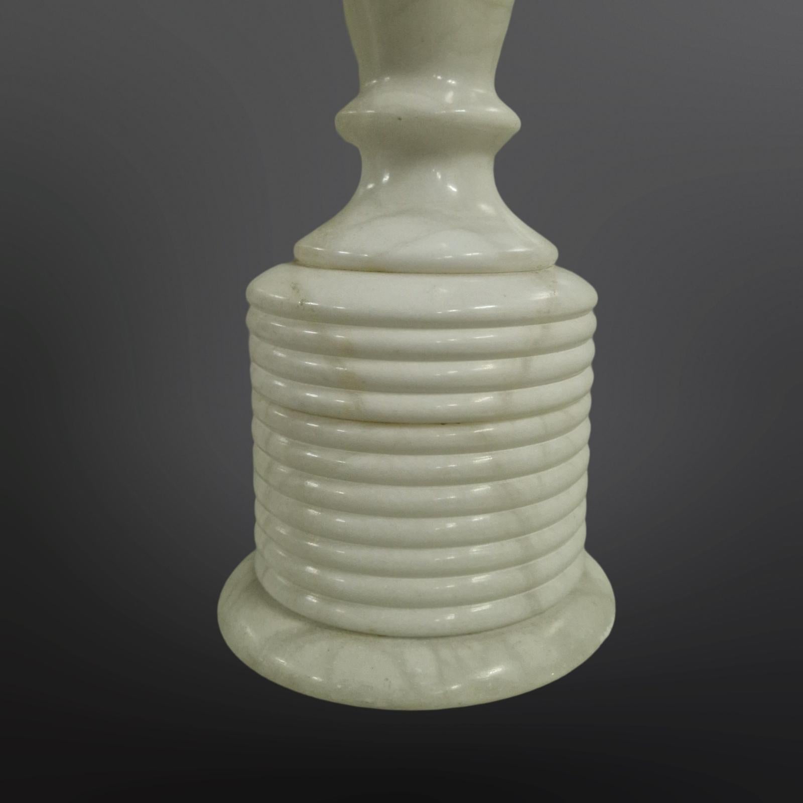 20ième siècle Ensemble de 2 grandes lampes de table en marbre, Italie, années 1960 en vente