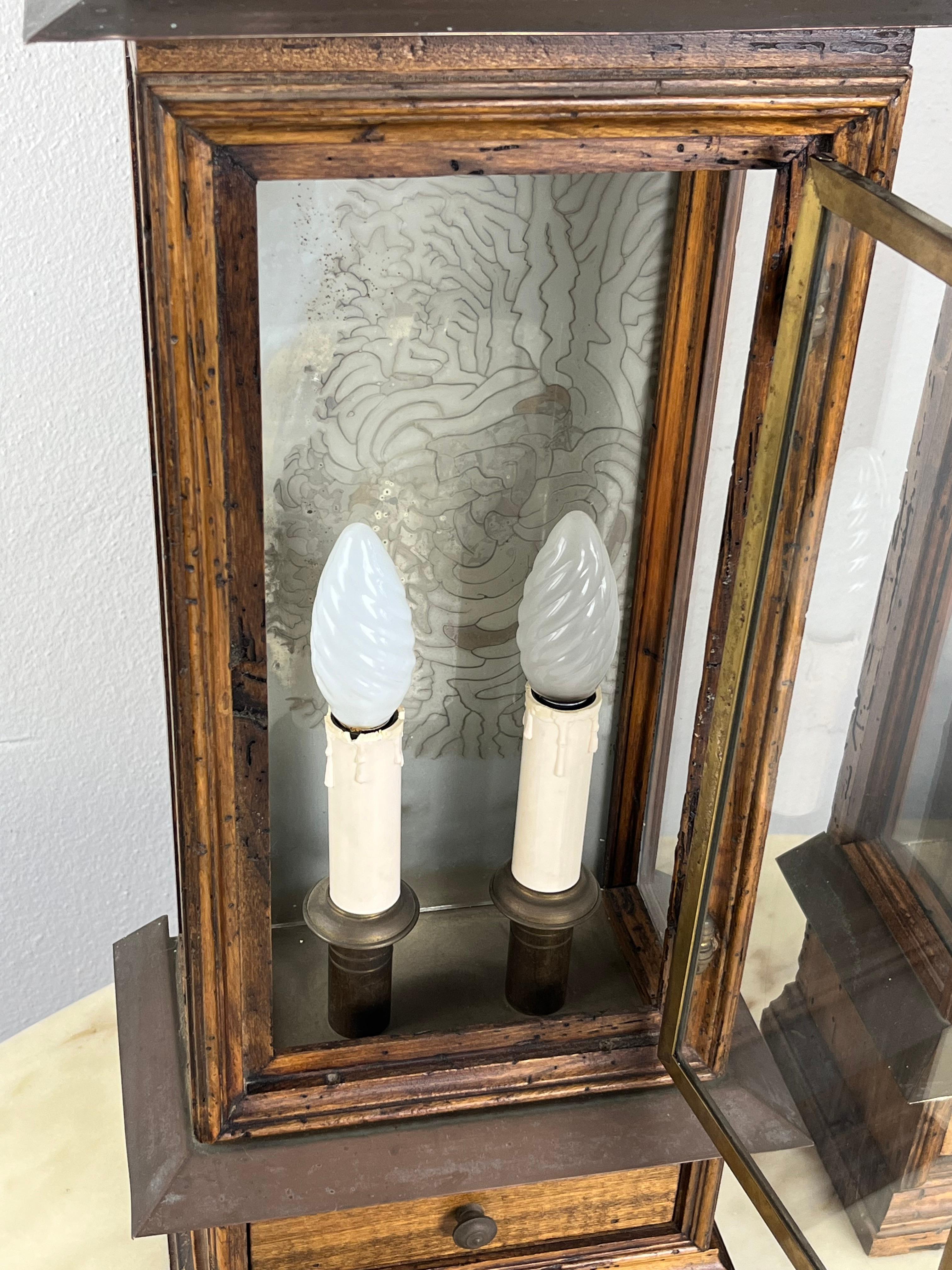 Juego de 2 grandes lámparas de pared italianas de mediados de siglo de 1960 en venta 4