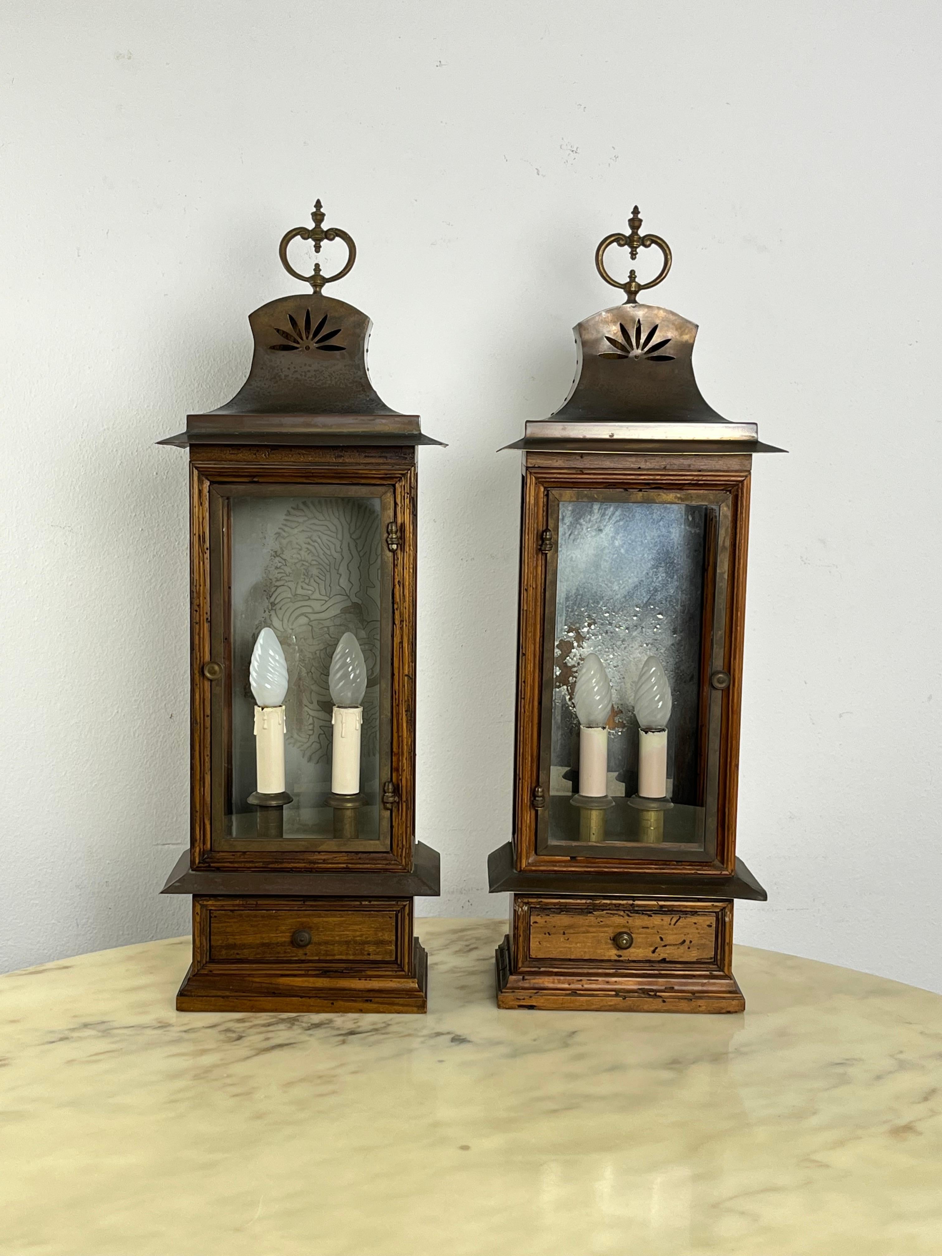 Juego de 2 grandes lámparas de pared italianas de mediados de siglo de 1960 en venta 6