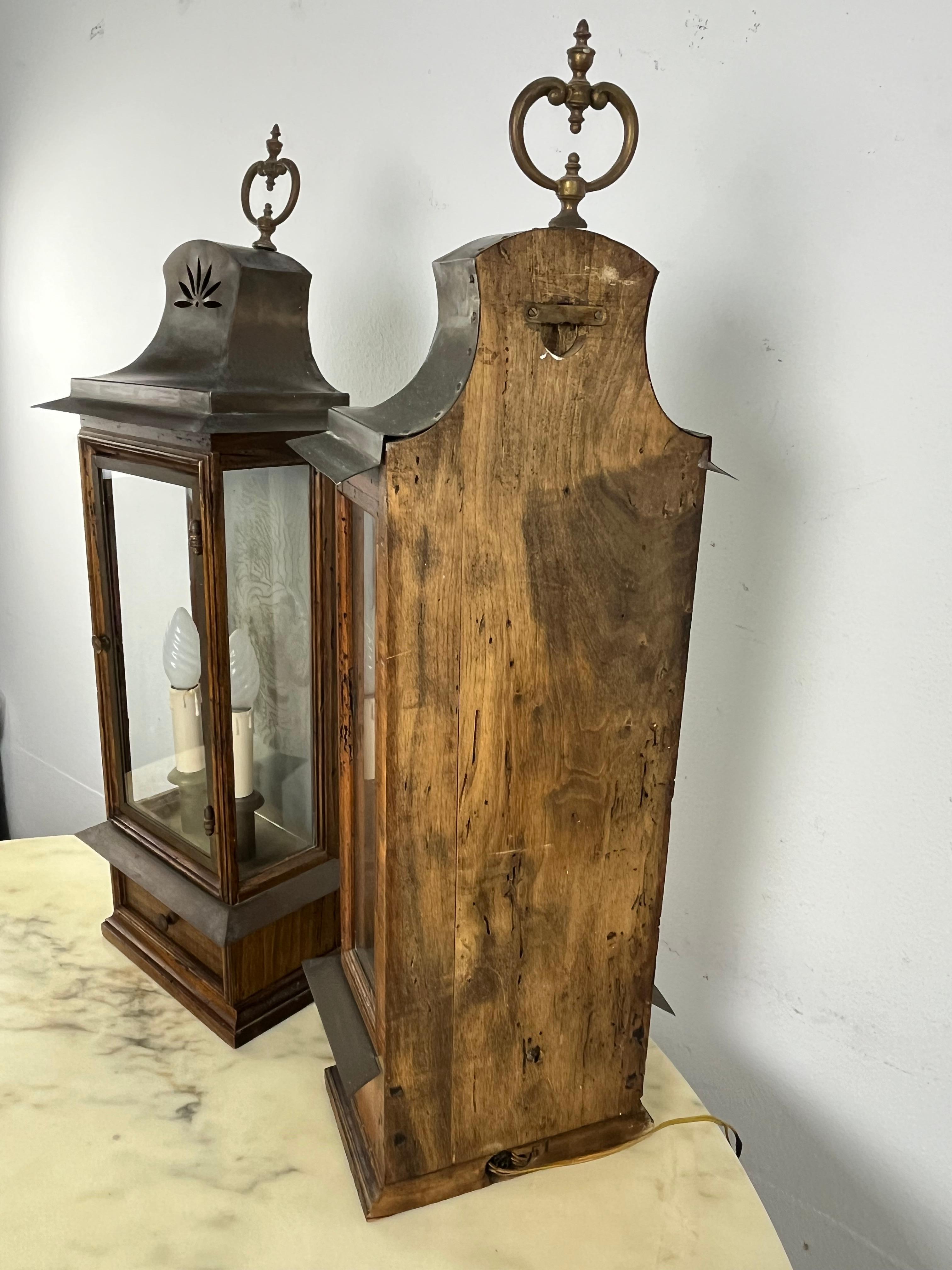 Juego de 2 grandes lámparas de pared italianas de mediados de siglo de 1960 en venta 2