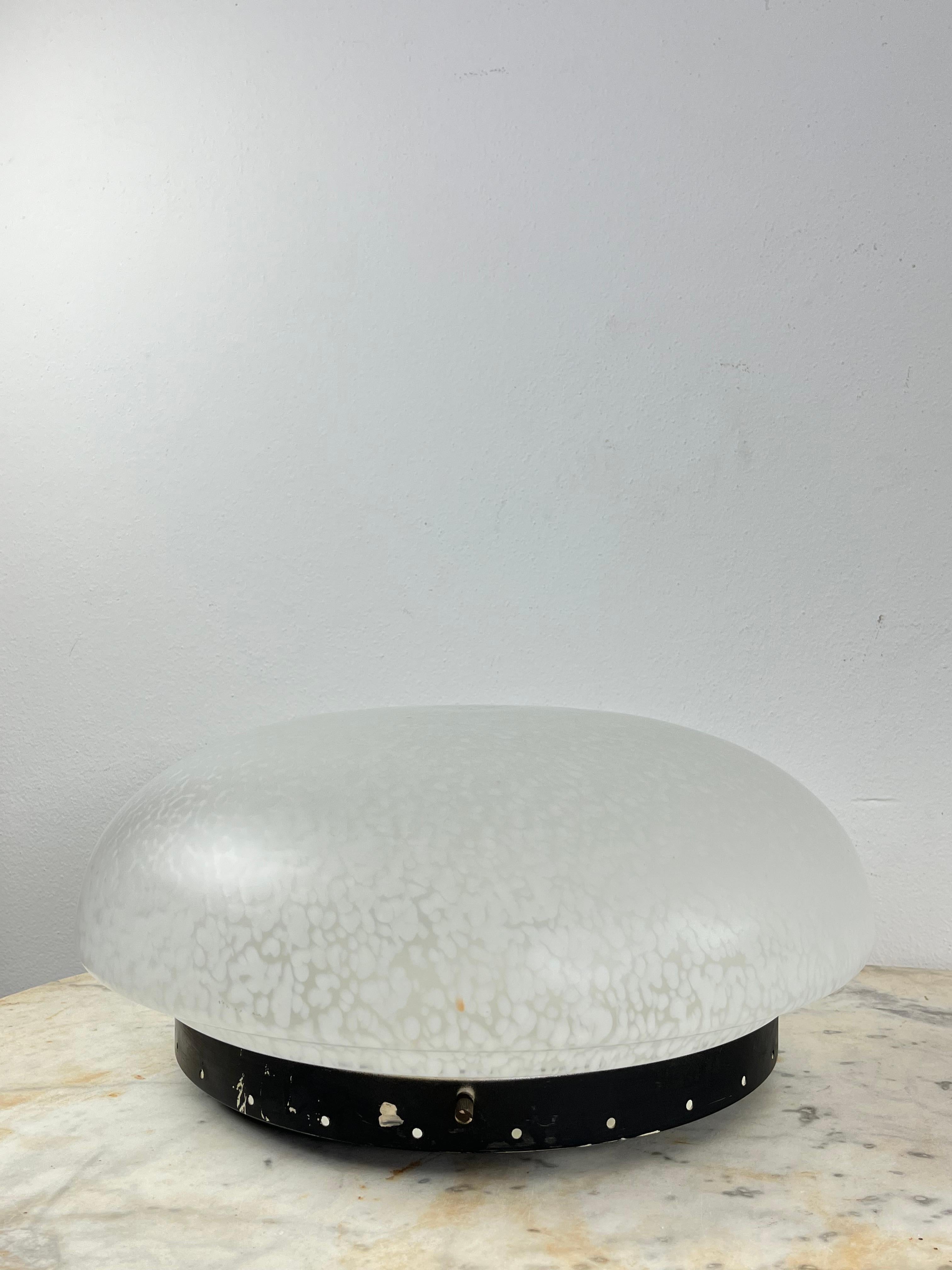 Juego de 2 grandes lámparas de techo de cristal de Murano de 4 luces de mediados de siglo, años 60. mediados del siglo XX en venta