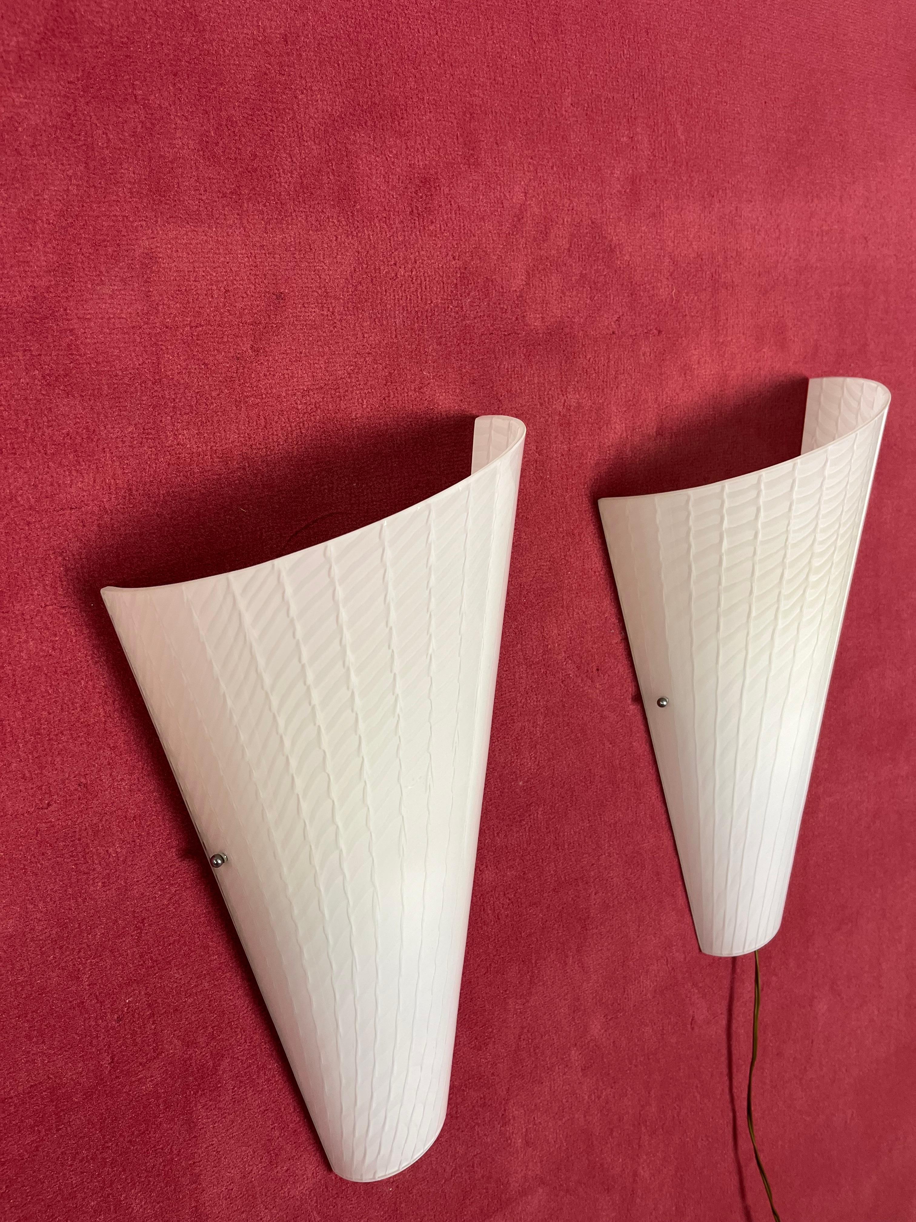 Juego de 2 grandes lámparas de pared de cristal de Murano, años 80 en venta 3