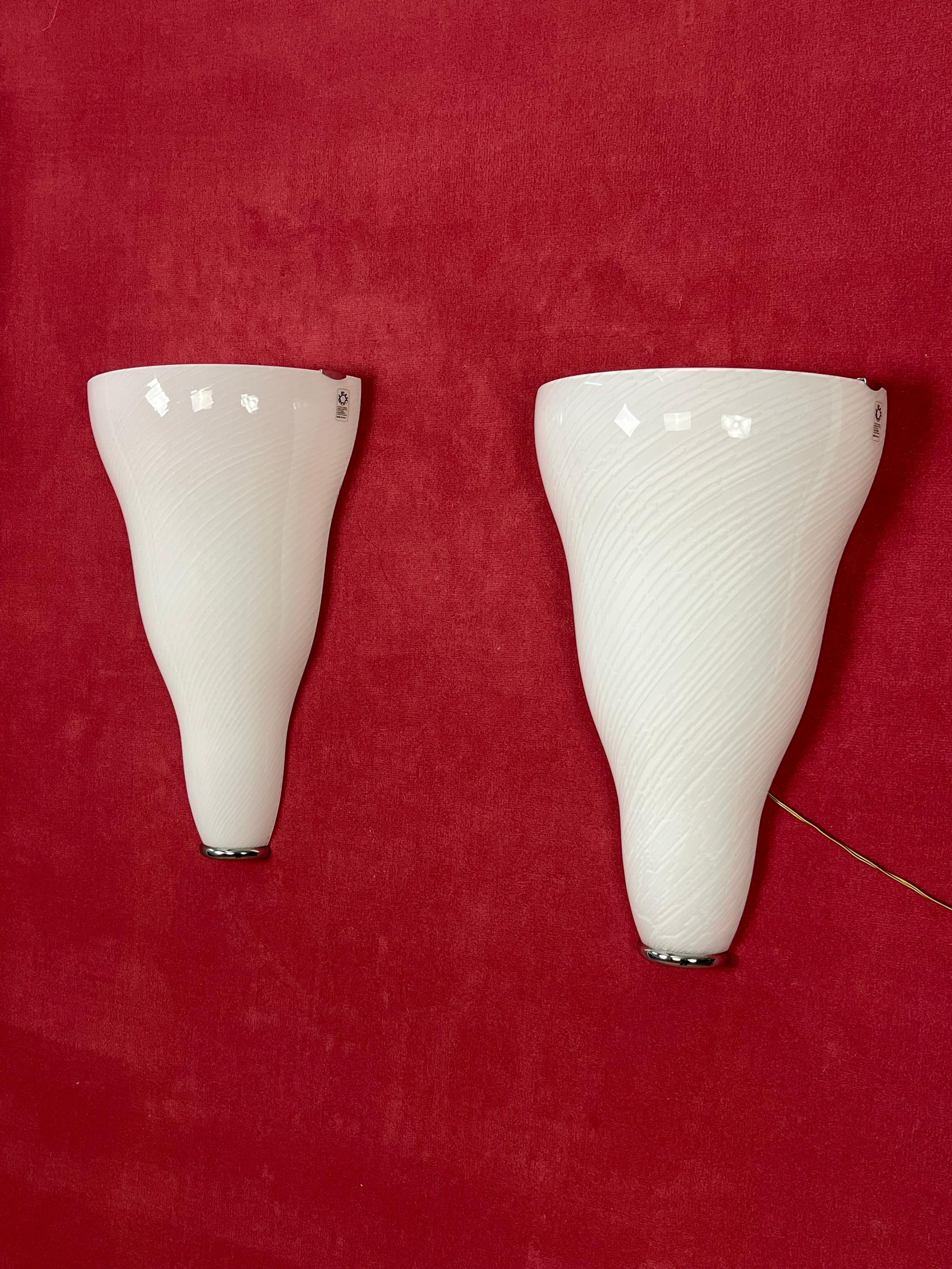 Set Of 2 Large Murano Glass Wall Lamps Leucos, 1980s In Good Condition For Sale In Palermo, IT