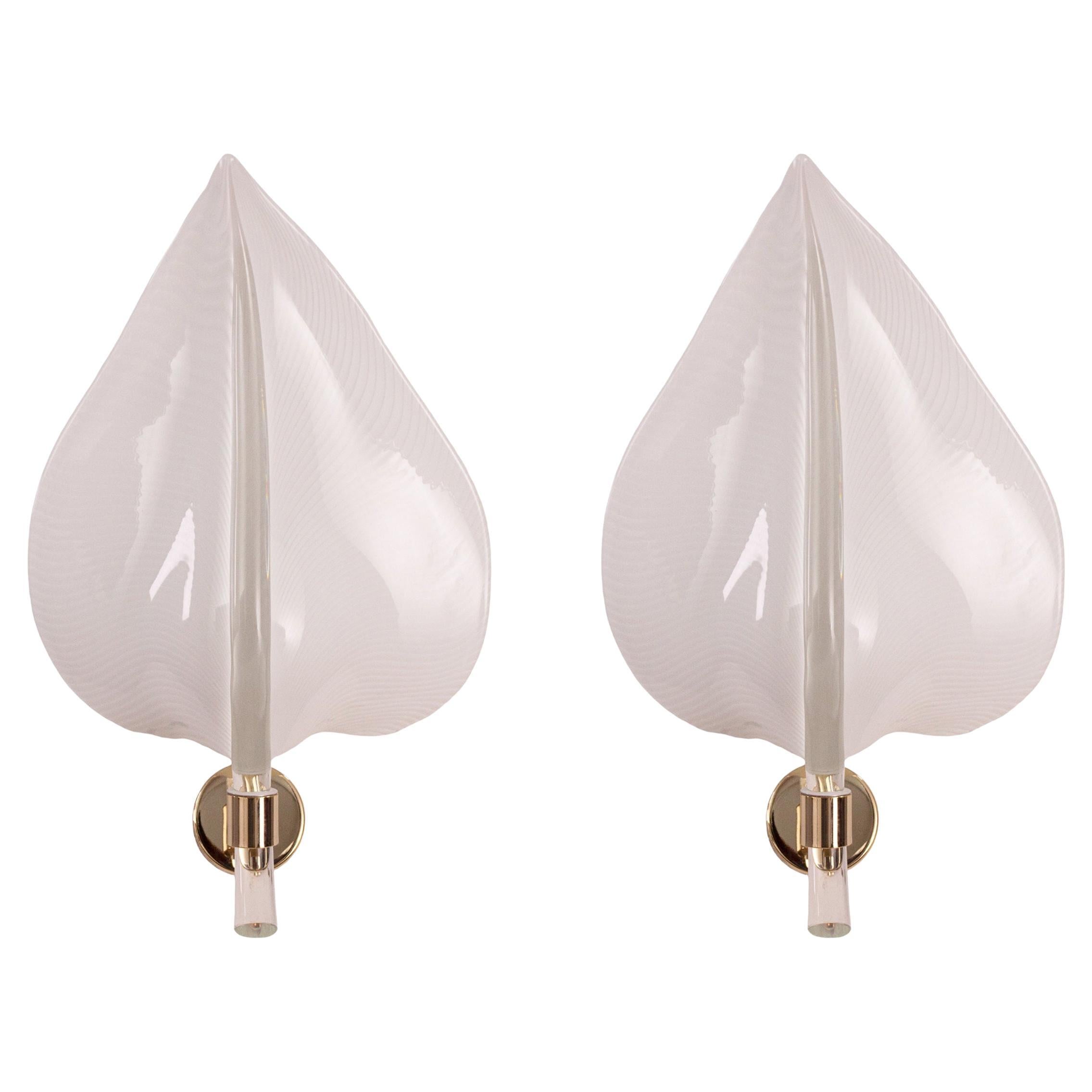 Set di 2 grandi applique a foglie in vetro bianco di Murano, design Made in Italy
