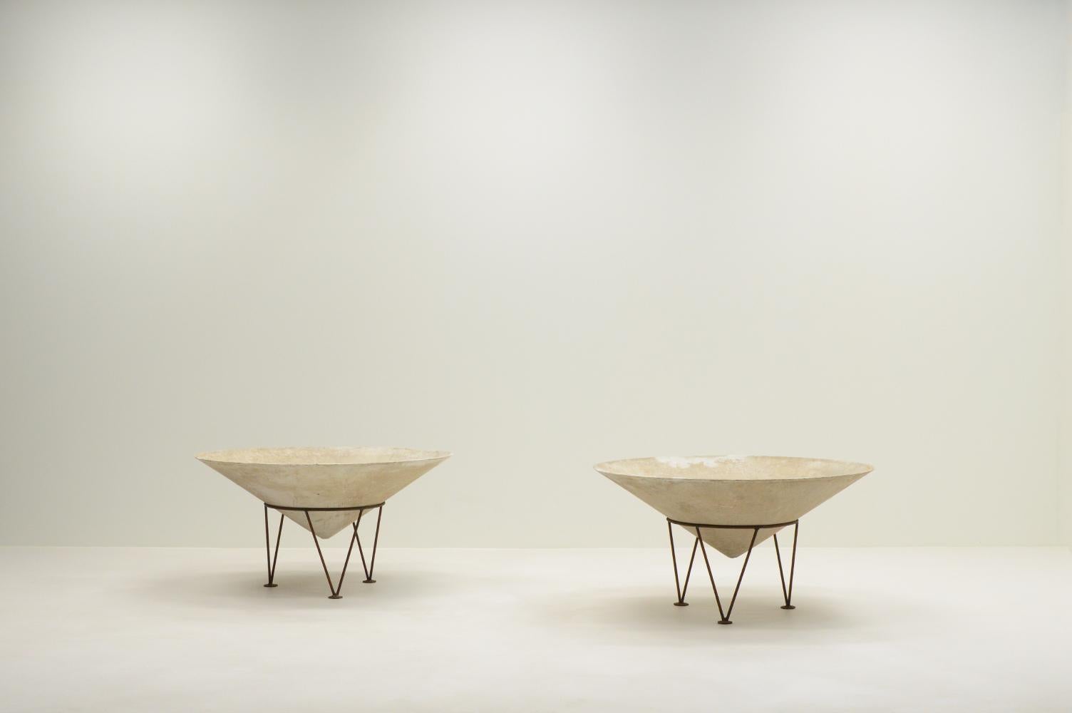 Set of 2 planters by Willy Guhl for Eternit AG, 1960s Switzerland. Very large cone shaped planters made from fiber cement which was lighter than stone and very durable. The planters have tripod metal stands made from rebar. In very good vintage
