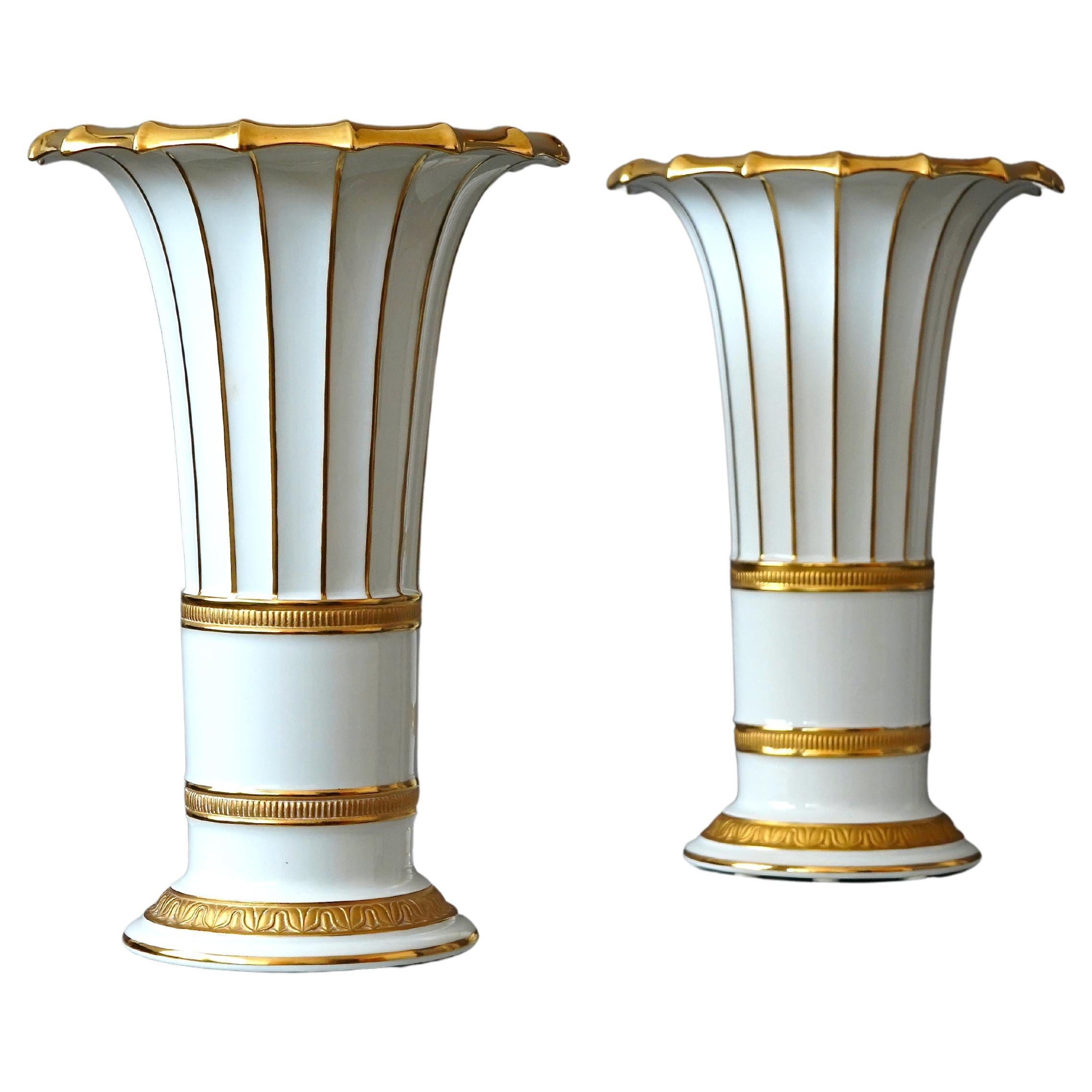Set di 2 vasi grandi di Royal Copenhagen. Gustav Friedrich Hetsch, Danimarca, 1957.