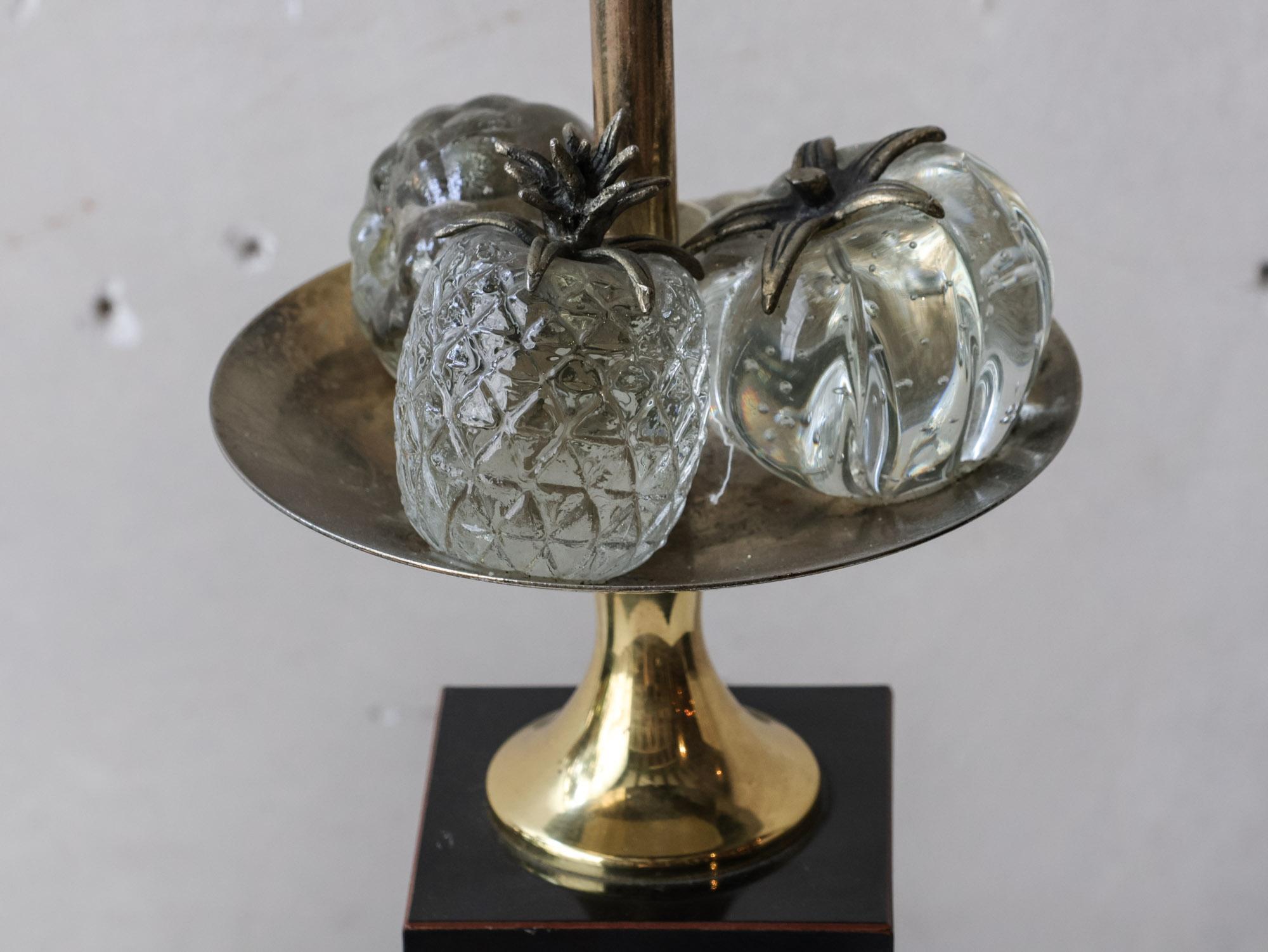 Ensemble de 2 lampes de table ou de bureau Le Dauphin Fruit en vente 1