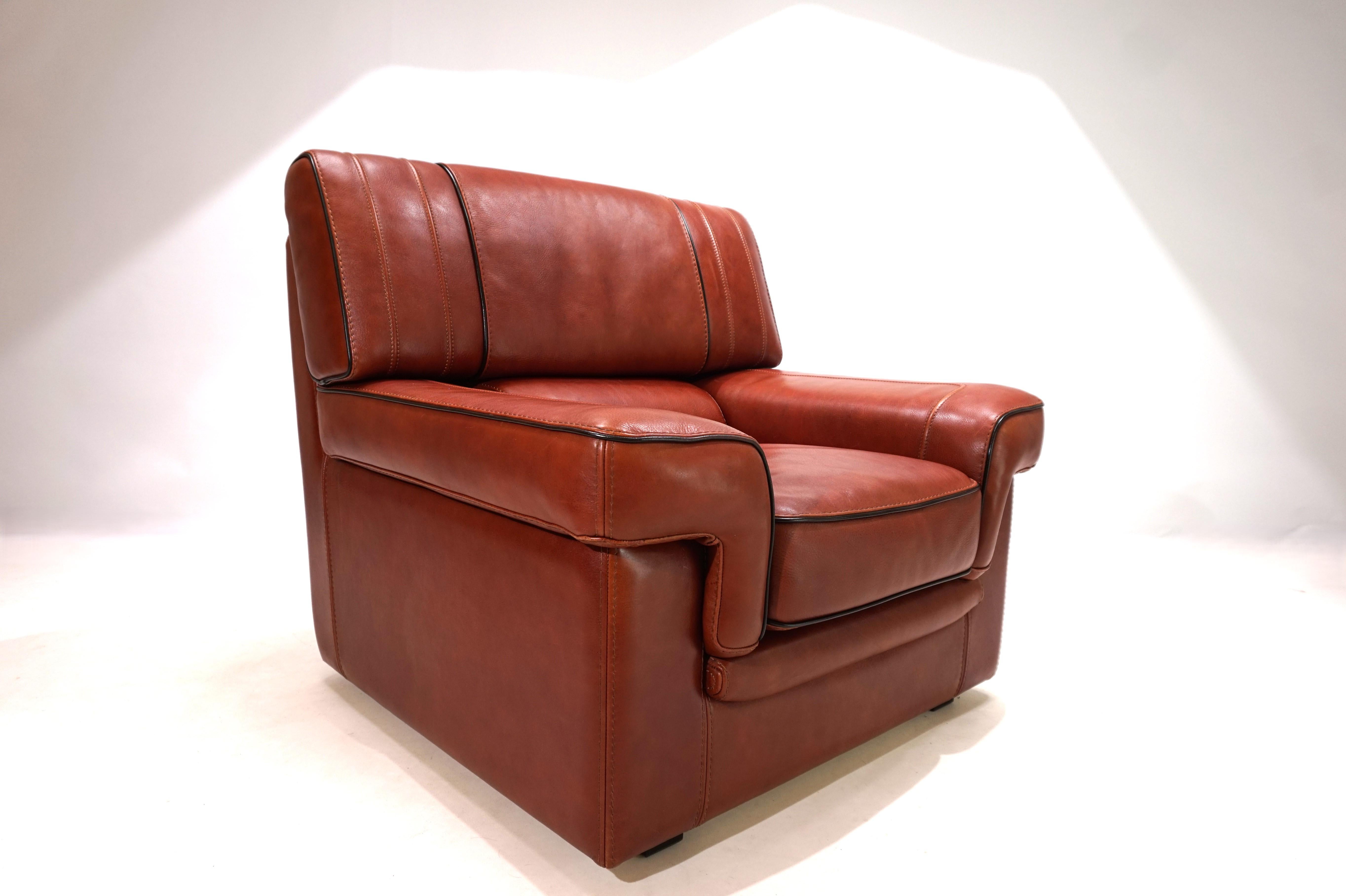 Set of 2 leather armchairs, cognac coloured, 1990 3
