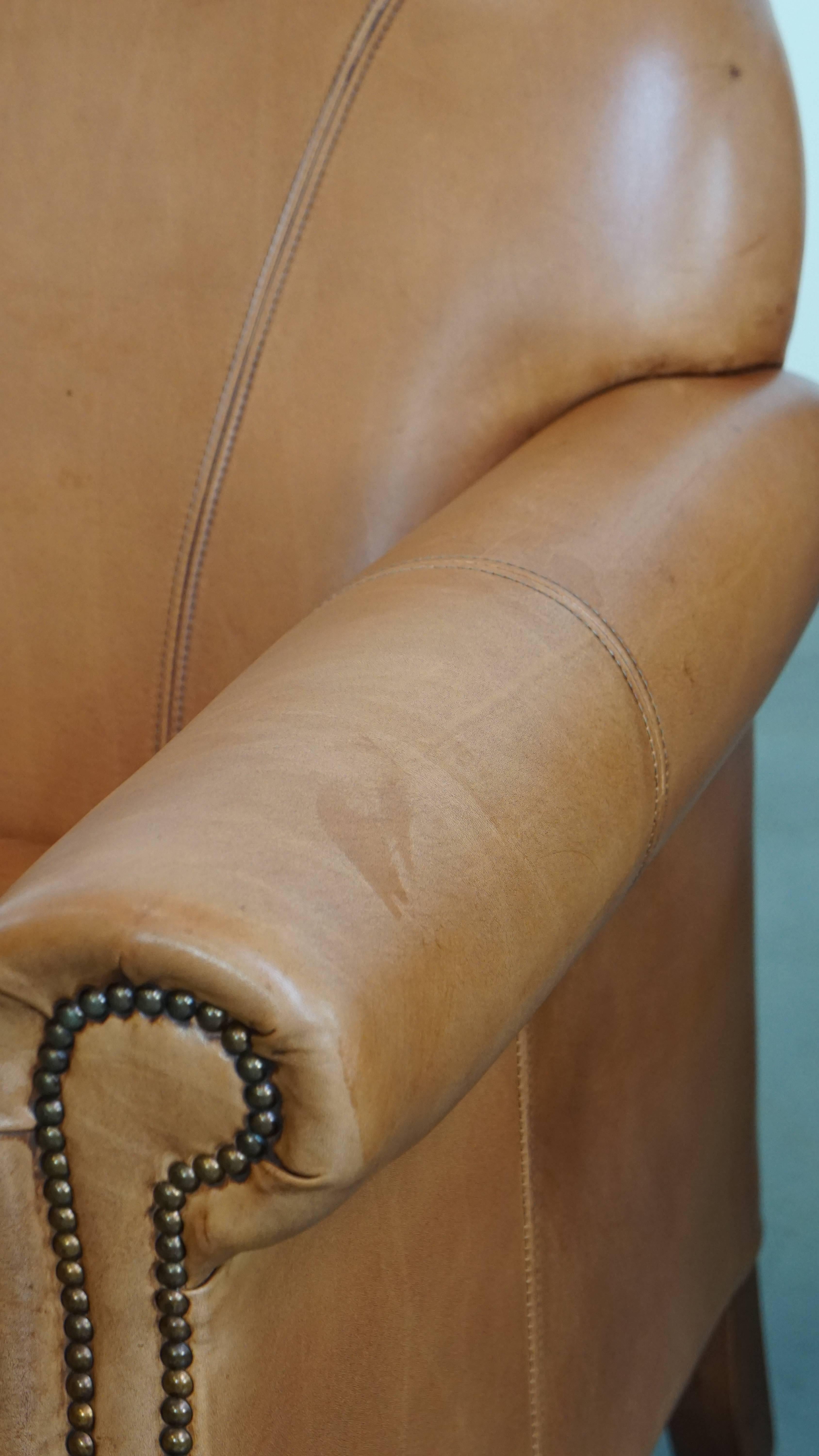Set di 2 poltrone in pelle + pouf color cognac in vendita 10