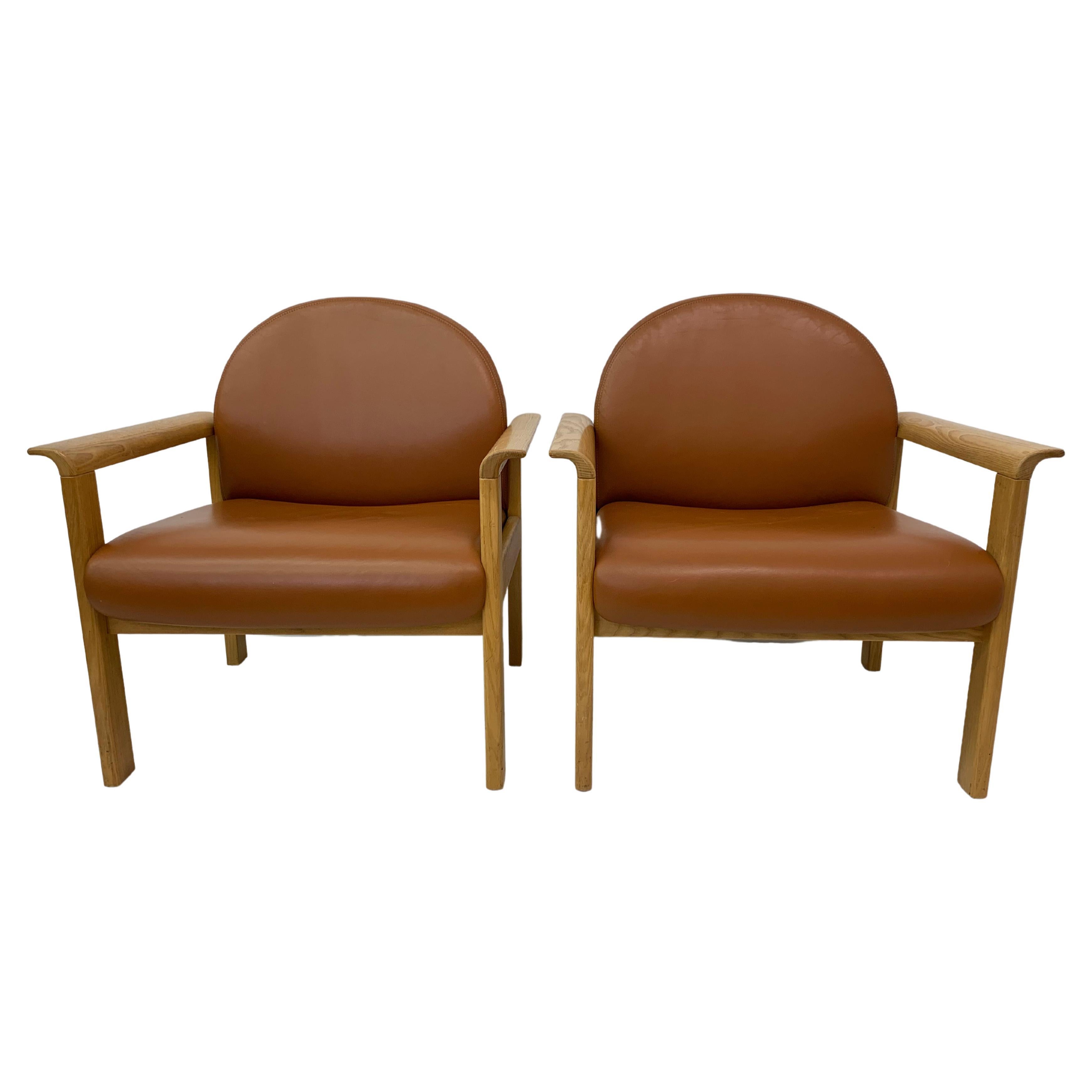 Ensemble de 2 fauteuils de salon en cuir, années 1970 en vente