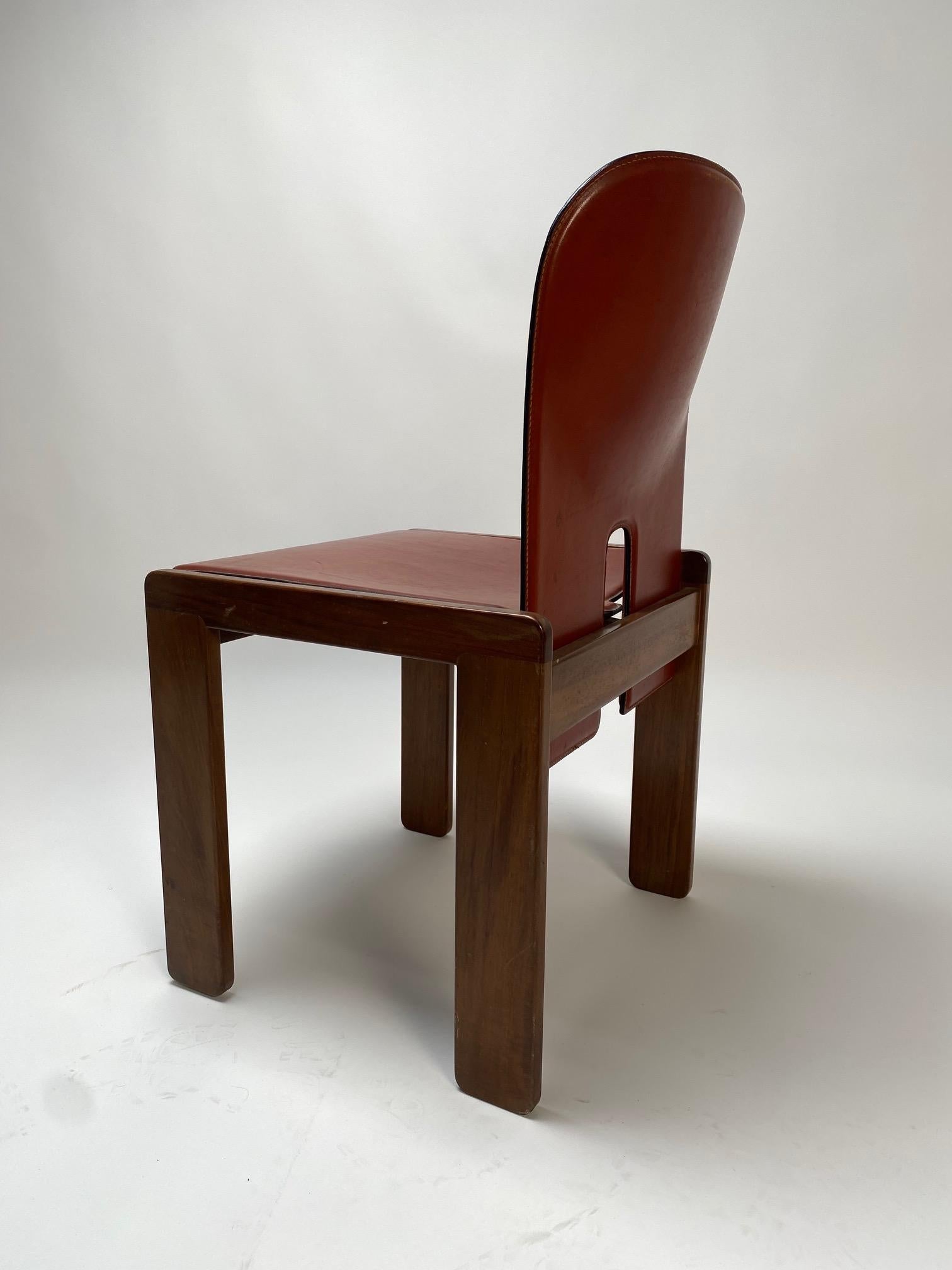 Leather Set of 2 Lether 121 Chairs, Afra & Tobia Scarpa, Cassina, Italy, 1967 For Sale