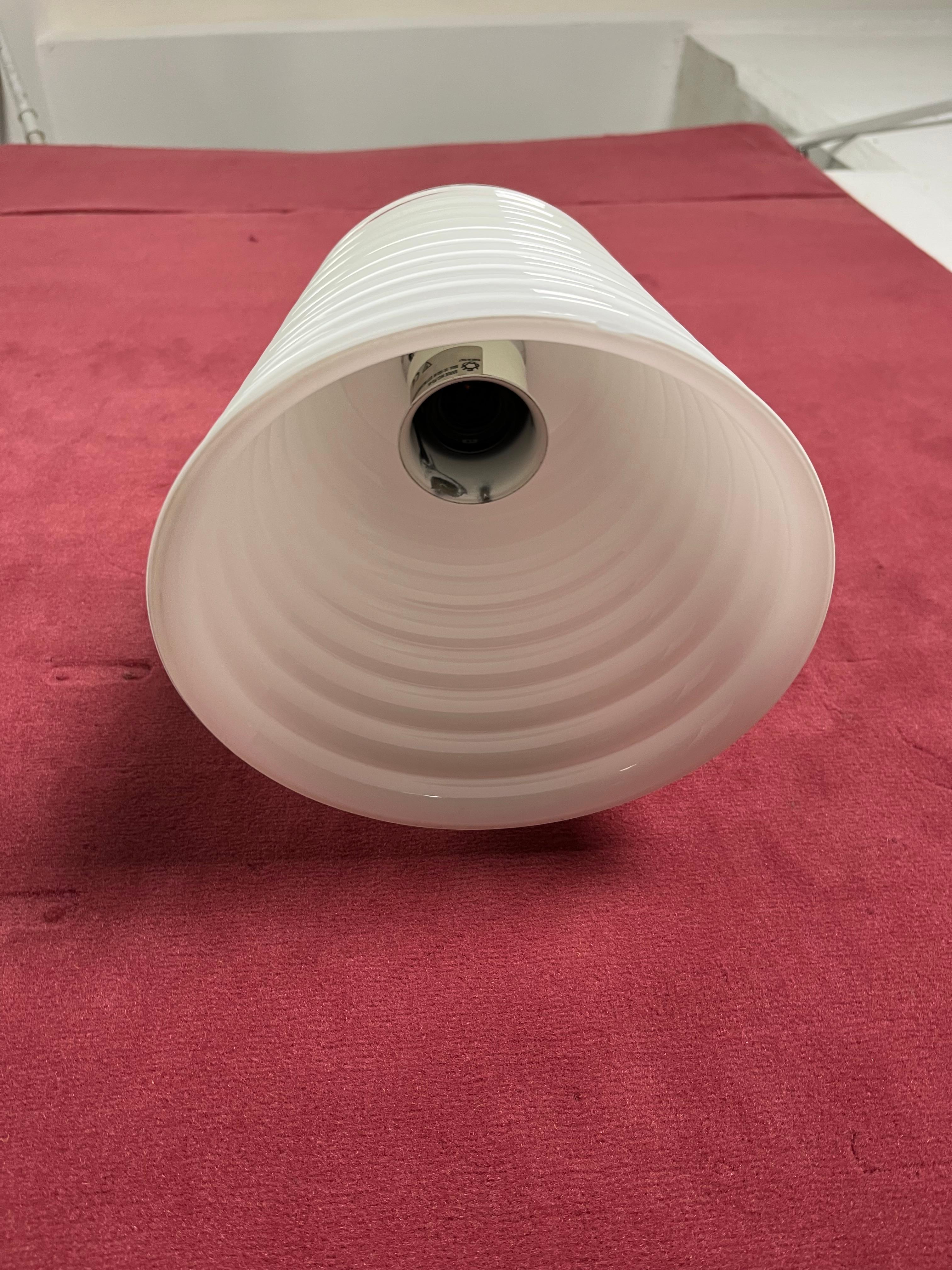 2er-Set Leucos Wandlampen aus milchig-weißem Murano-Glas, 1980er Jahre im Angebot 3