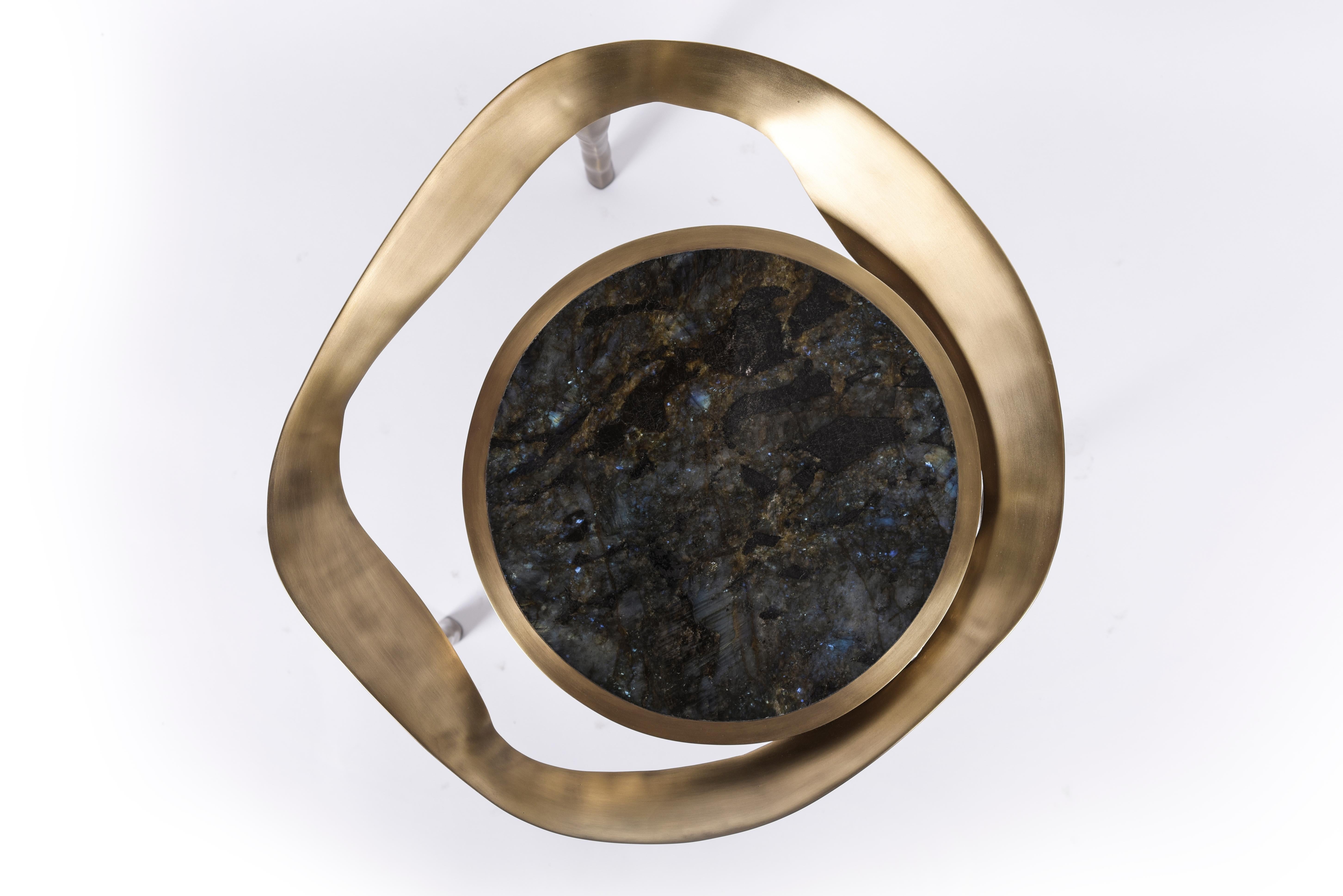 Hand-Crafted Set of 2 Lily Melting Coffee Tables in Shagreen Lemurian & Brass by R&Y Augousti For Sale
