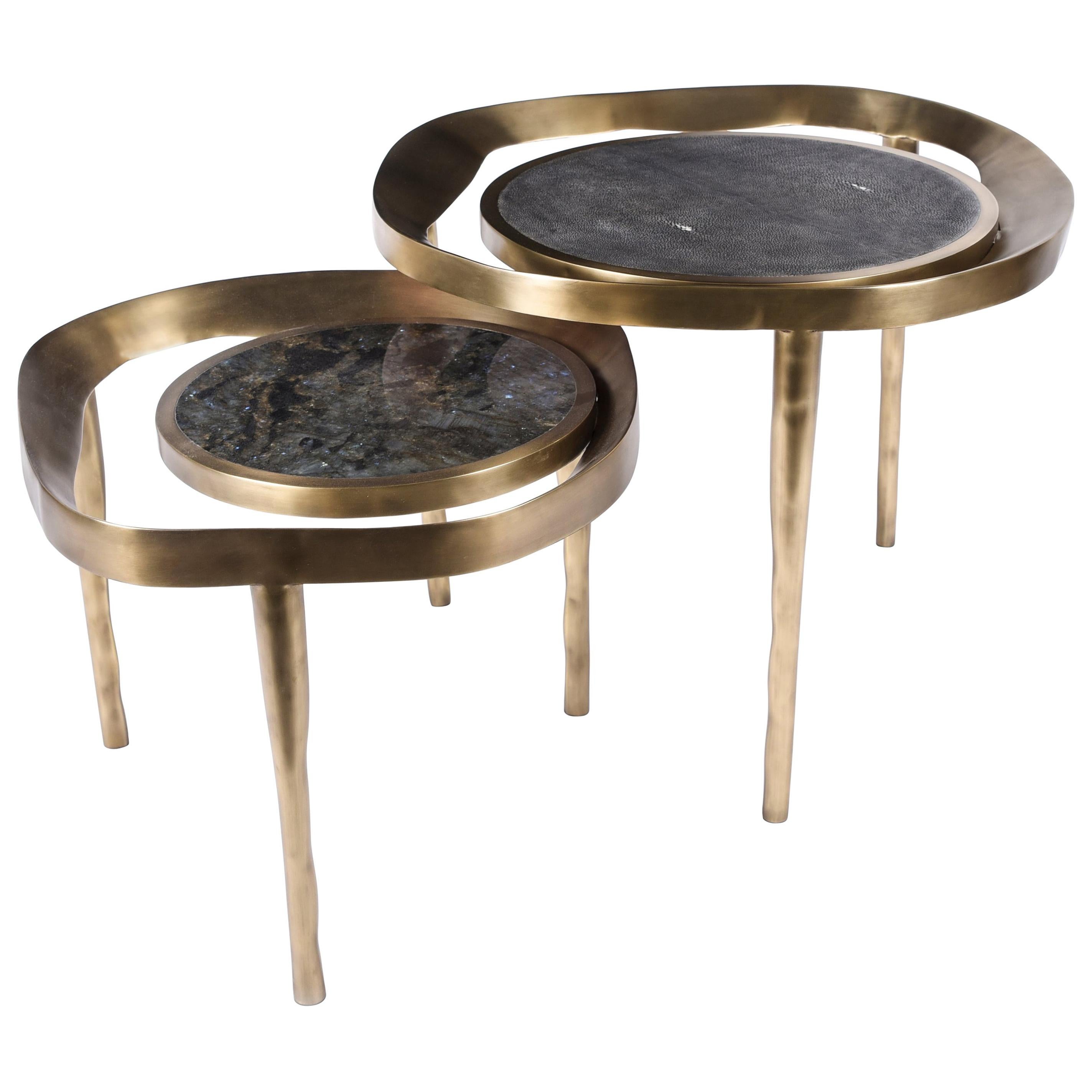 Set of 2 Lily Melting Coffee Tables in Shagreen Lemurian & Brass by R&Y Augousti For Sale