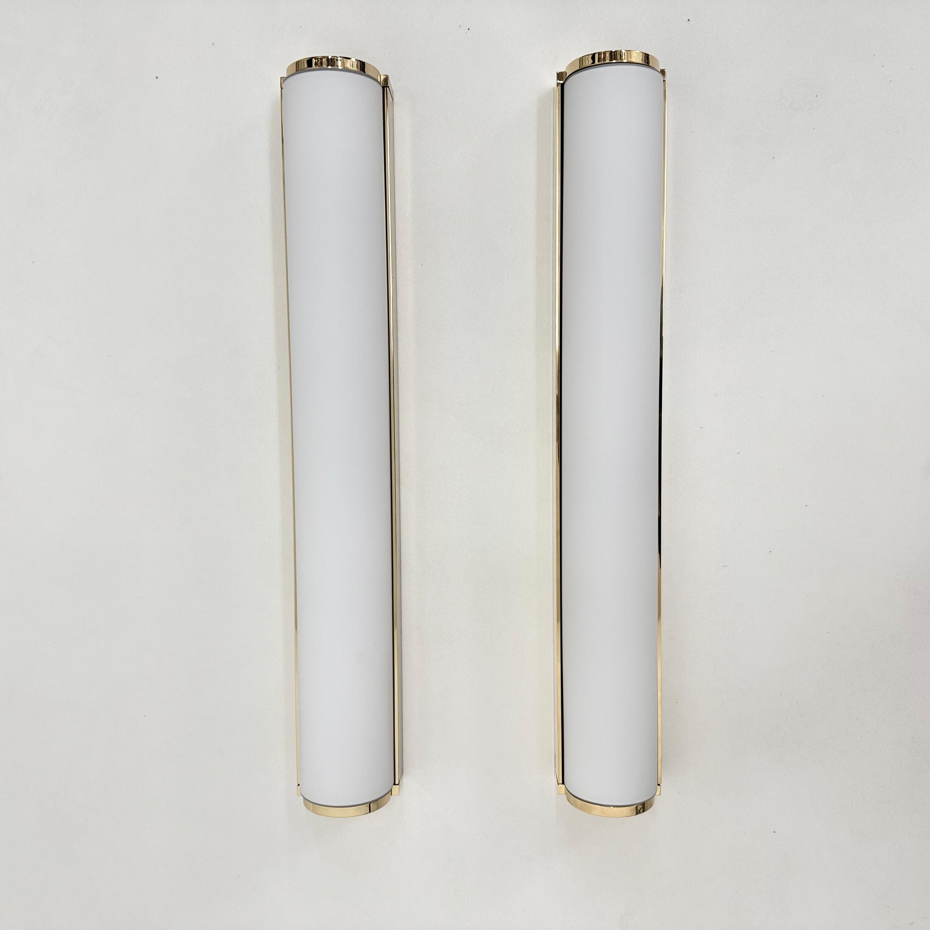 2er Set Limburg Glashütte Wandlampen Wandleuchter , 1970er Jahre Opalglas mit Messing im Angebot 6