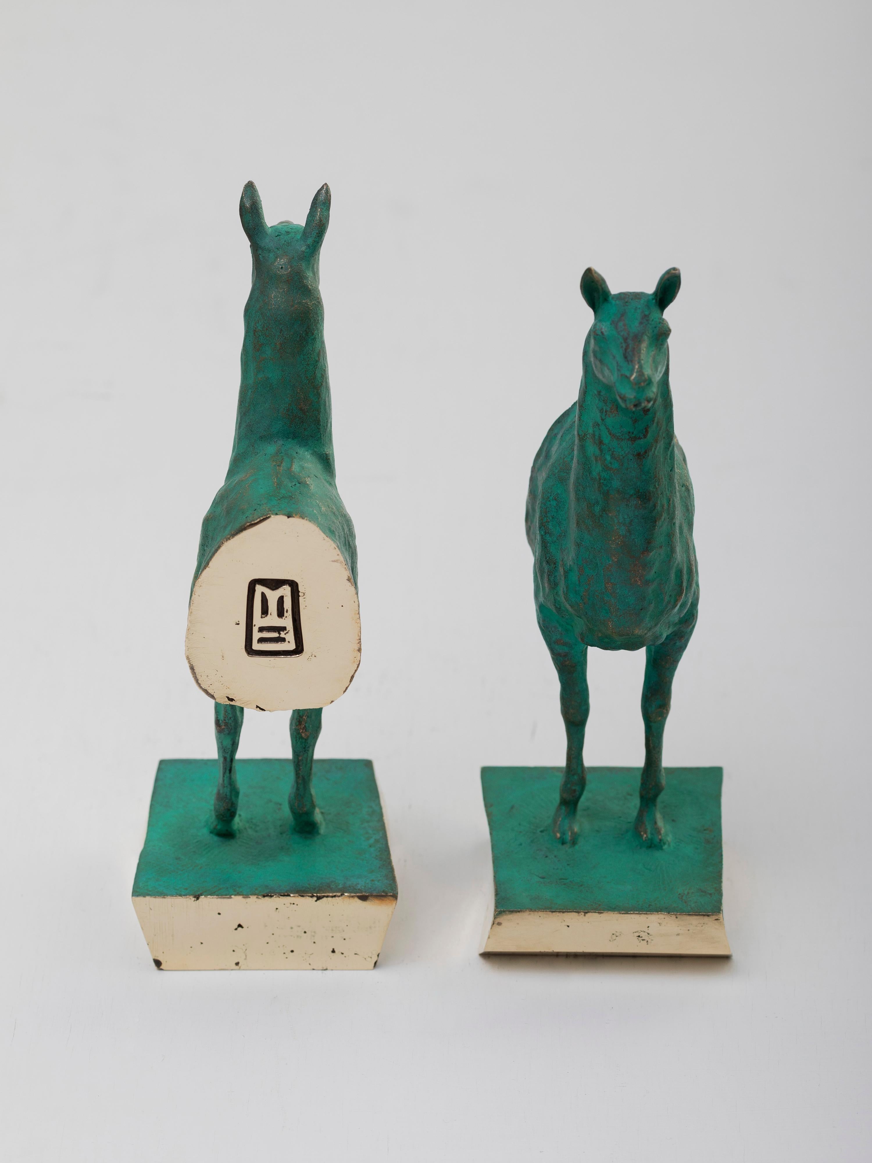 Contemporary Set Of 2 Llamas Bookends in Verdigris Patinated Bronze by Estudio Andean For Sale