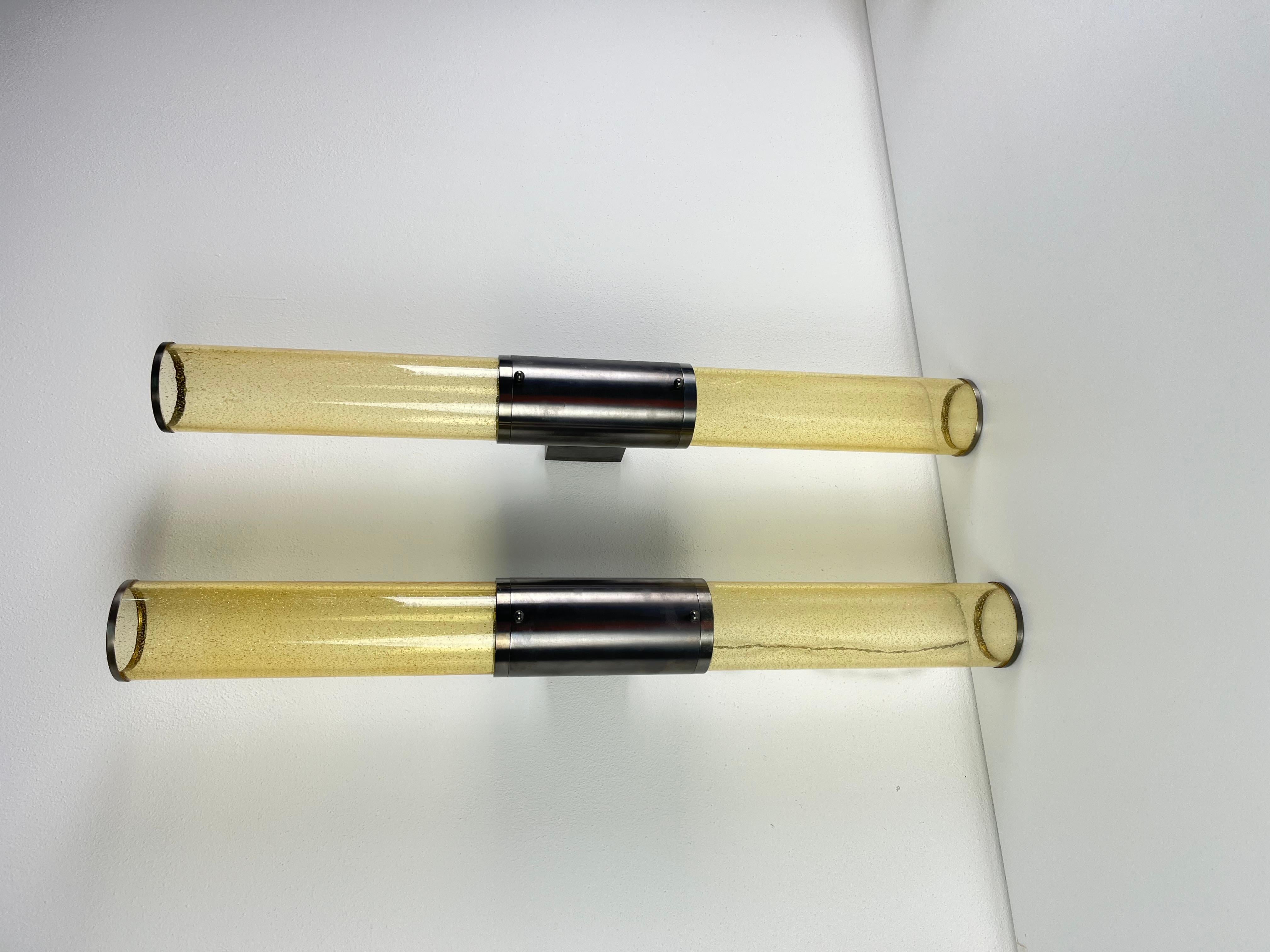 Satz von 2 langen, doppelflammigen Wandleuchten aus Murano-Glas und Stahl, 1980er Jahre im Angebot 2