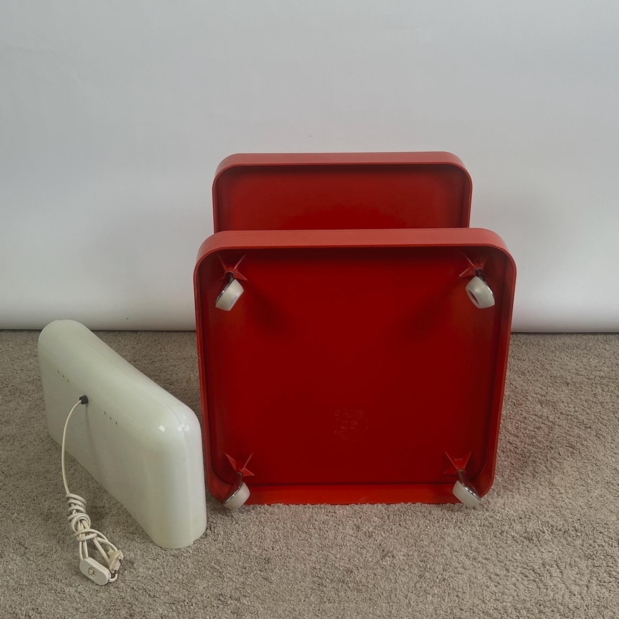 Resin Set of 2 Longato 'Game' Bar Carts / Side Tables in Red with integrated Lights