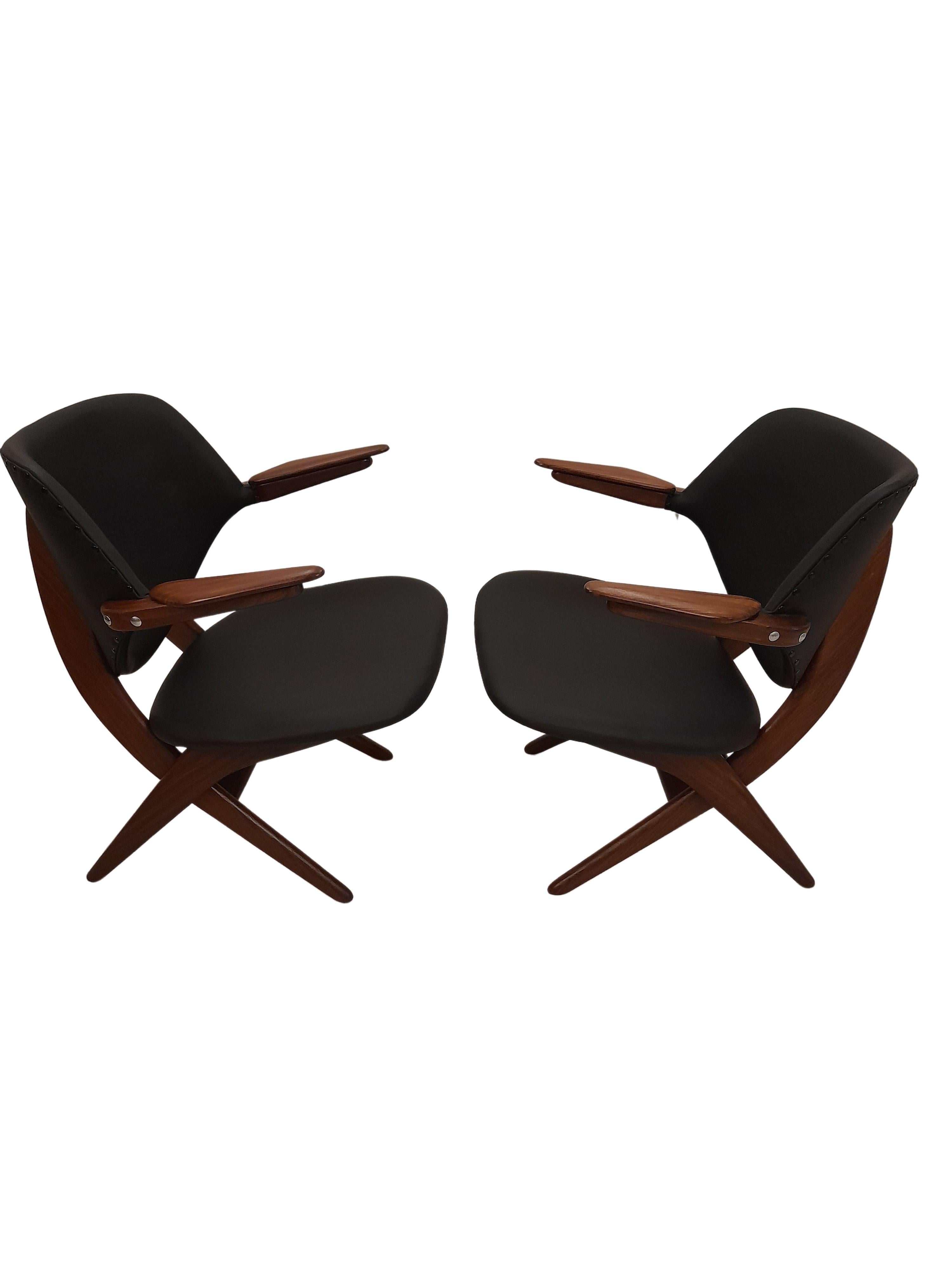 Set of 2 Louis Van Teeffelen Pelican Armchairs for Webe in Black Leather, 1960s 1