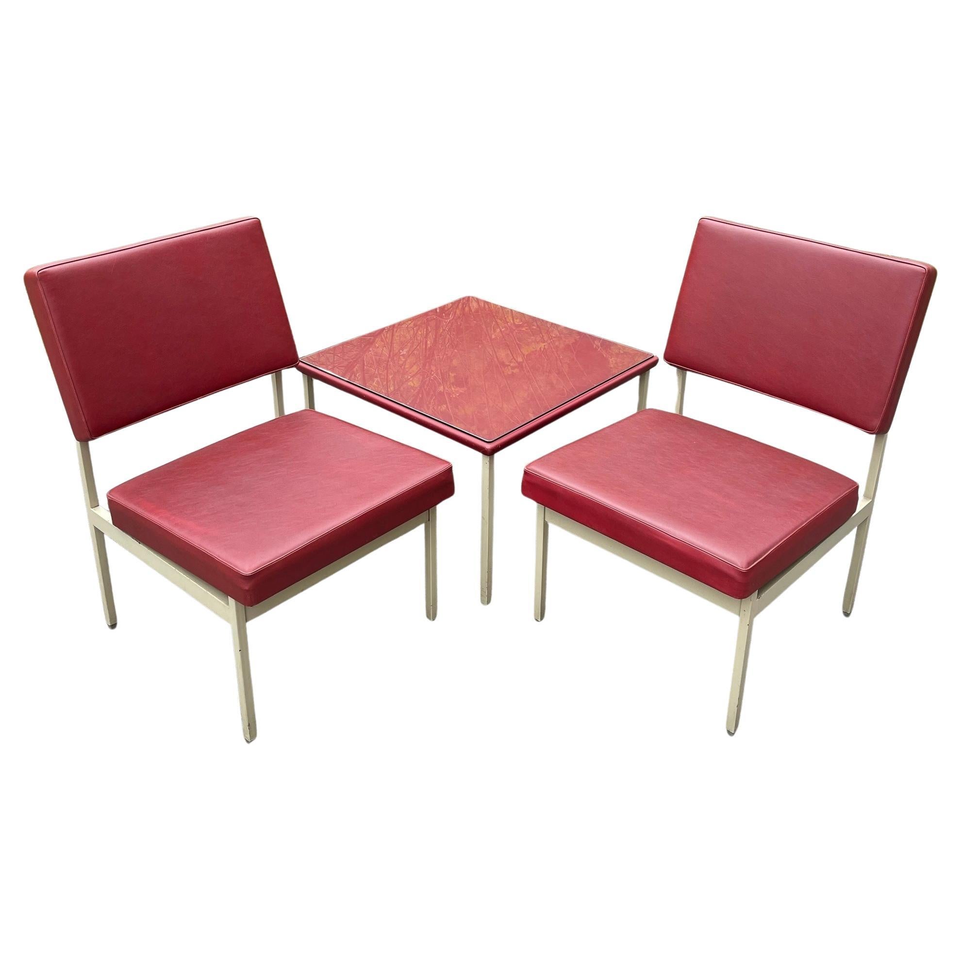 Set of 2 Lounge Chairs and Coffee Table by Anonima Castelli Italy 1950s For Sale