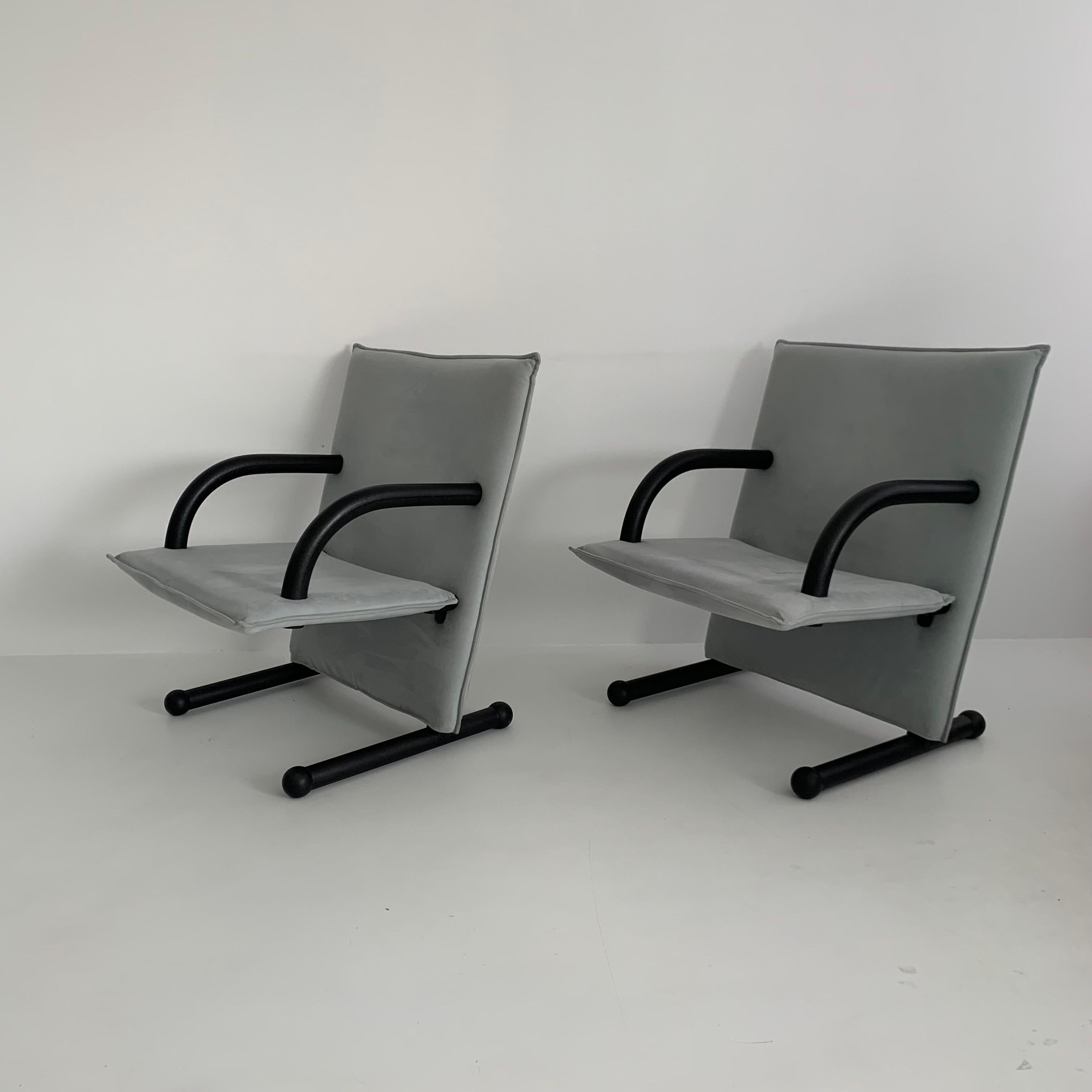 Set of 2 Lounge Chairs Burkhard Vogtherr for Arflex T-Line, 1980’s For Sale 9