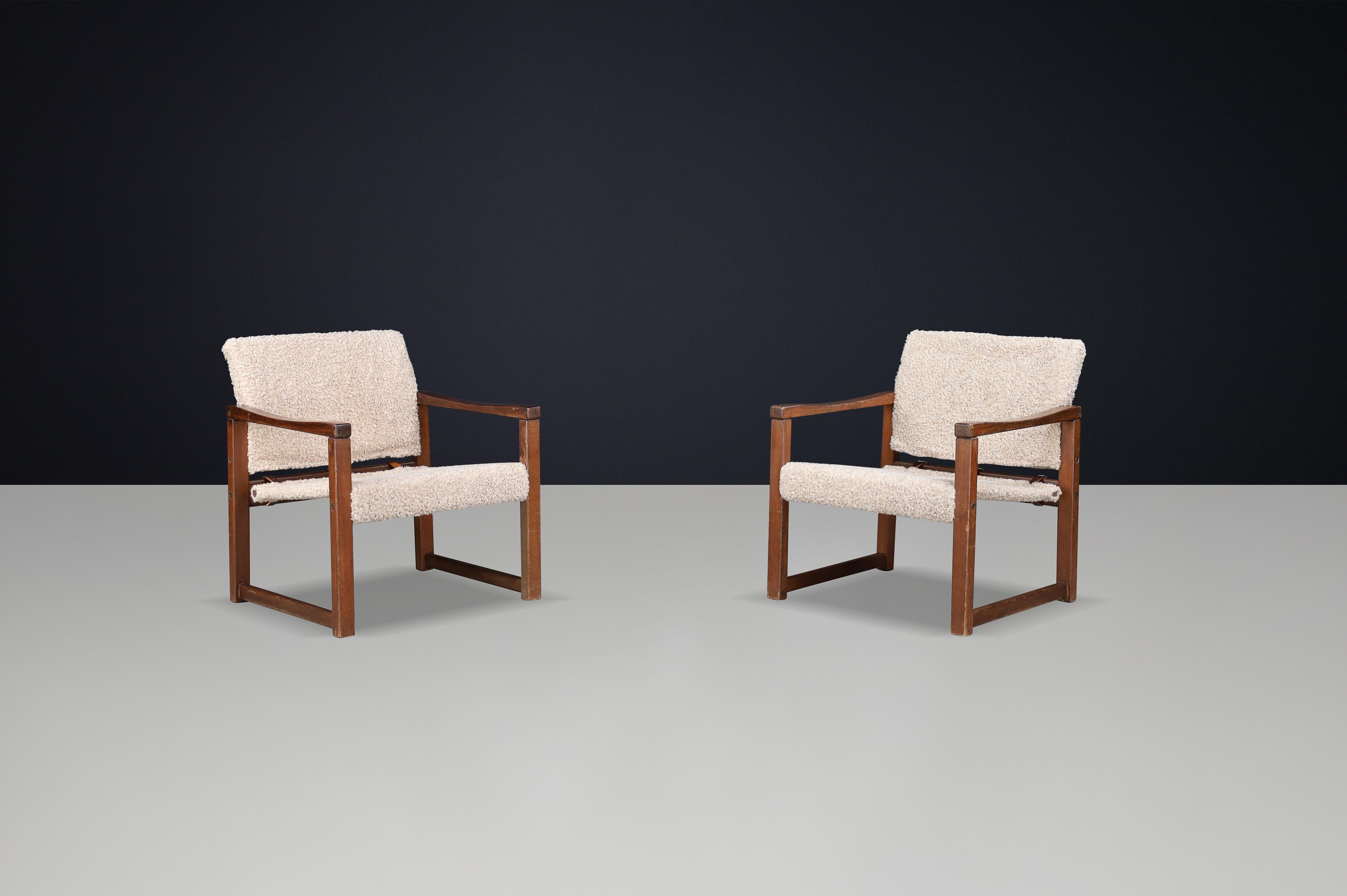 Set di sedie da salotto di Karin Mobring in pino e tessuto Fabrice, Svezia, anni '70 - 12 coppie disponibili, prezzo per coppia

Porta lo stile scandinavo senza tempo nel tuo spazio con queste iconiche sedie da salotto disegnate da Karin Mobring per