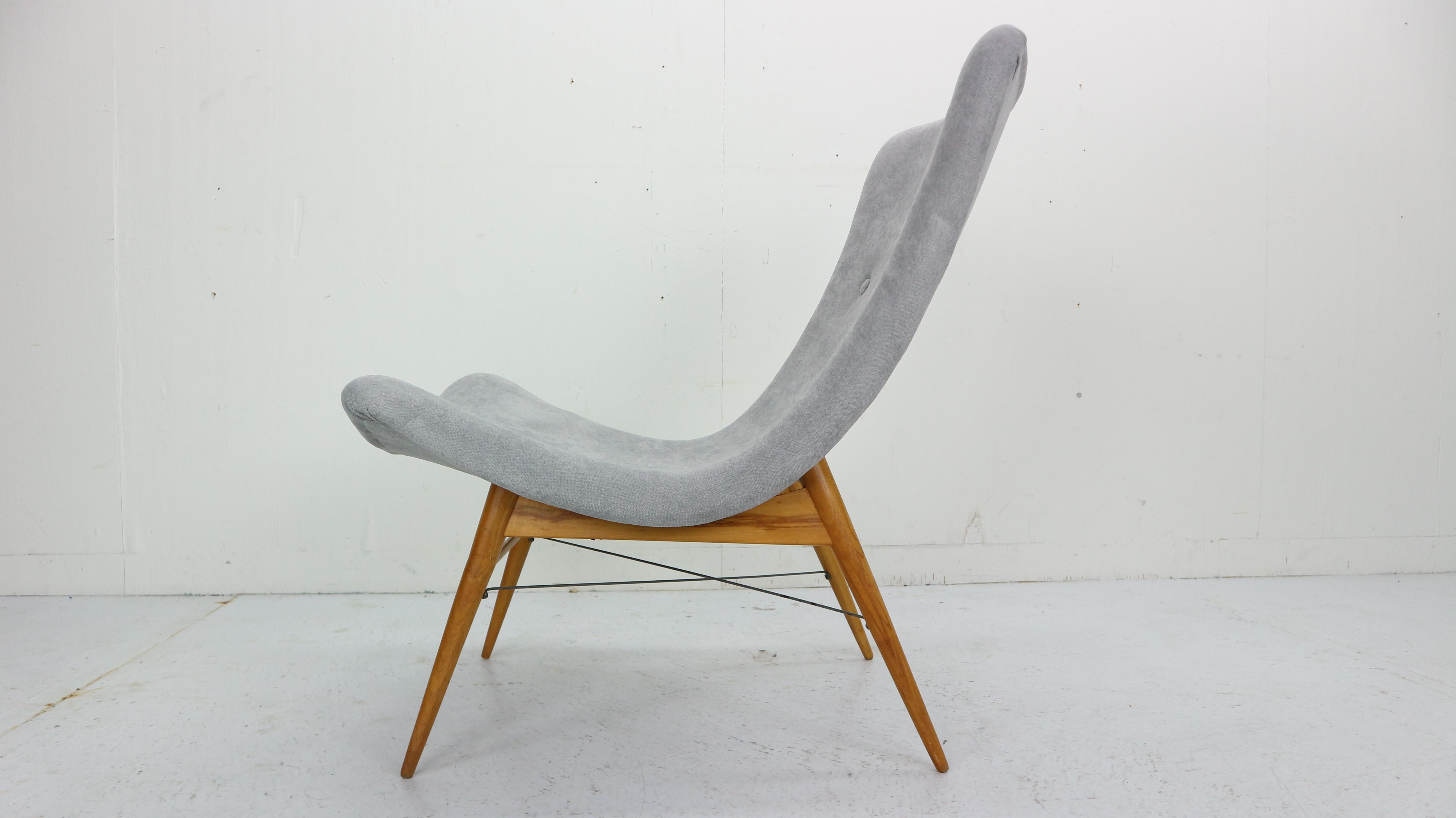 Set of 2 Lounge Chairs by Miroslav Navratil, Newly Reupholstered, 1959s 13