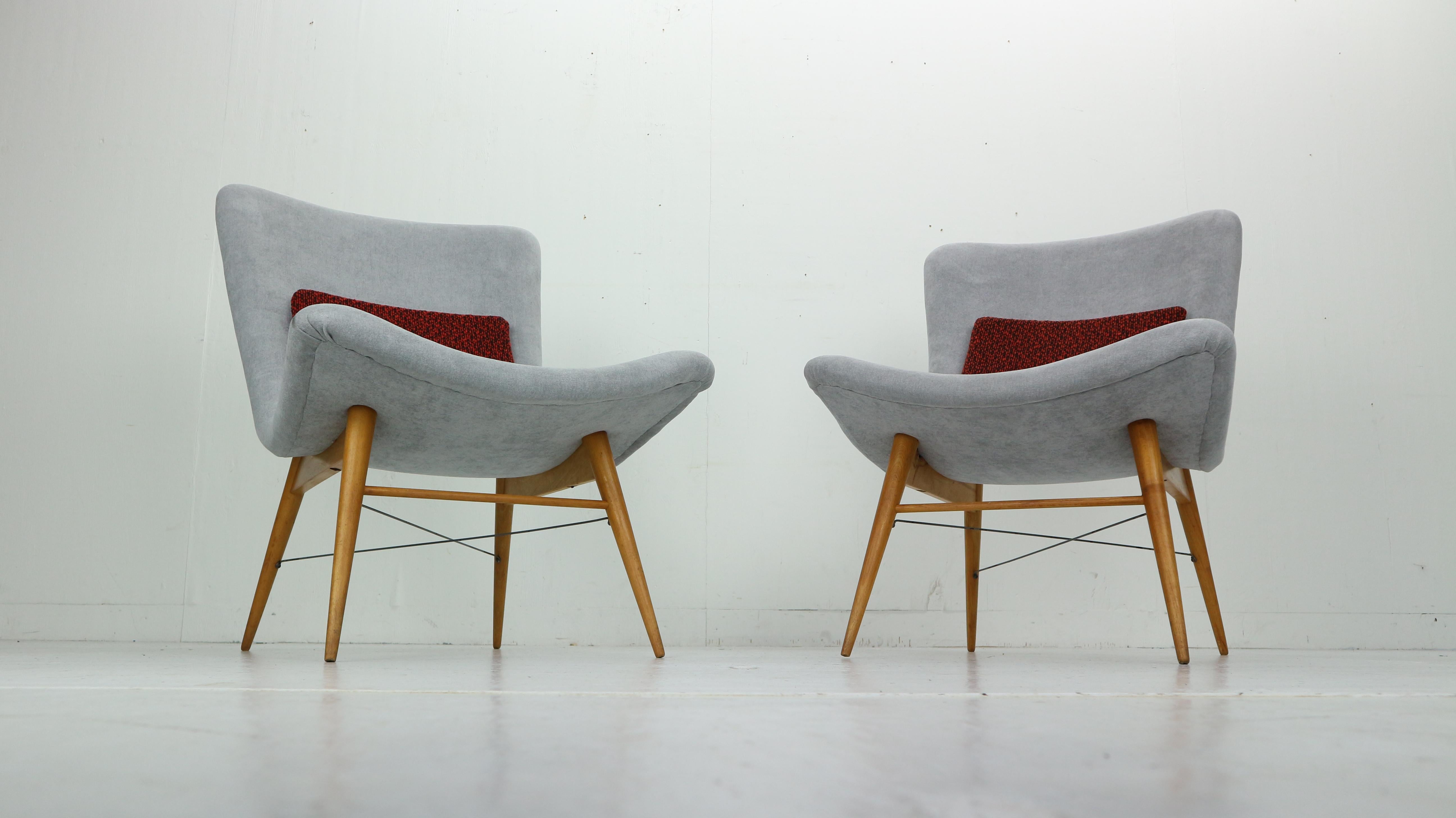 Mid-Century Modern Set of 2 Lounge Chairs by Miroslav Navratil, Newly Reupholstered, 1959s