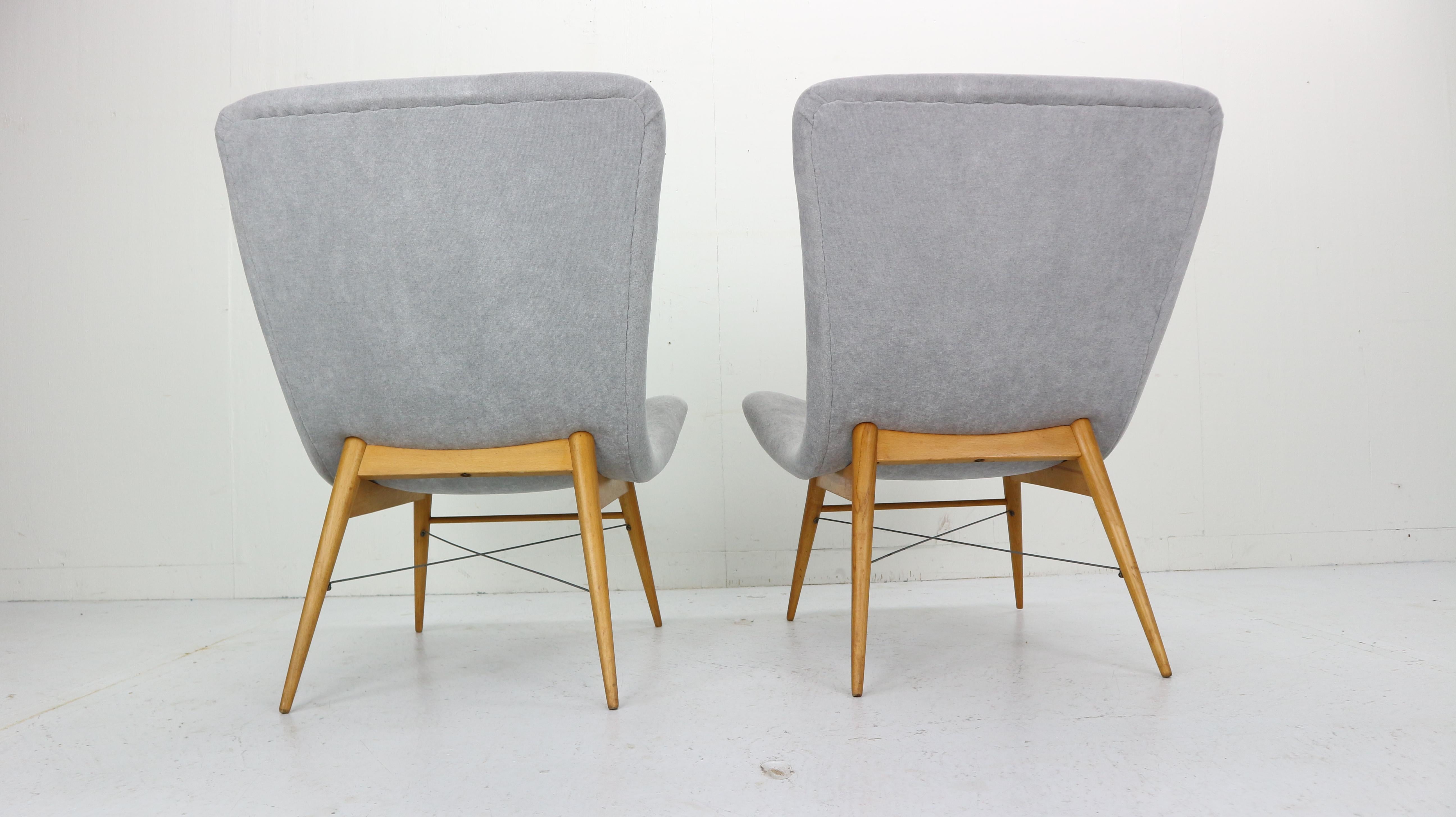 Set of 2 Lounge Chairs by Miroslav Navratil, Newly Reupholstered, 1959s 2