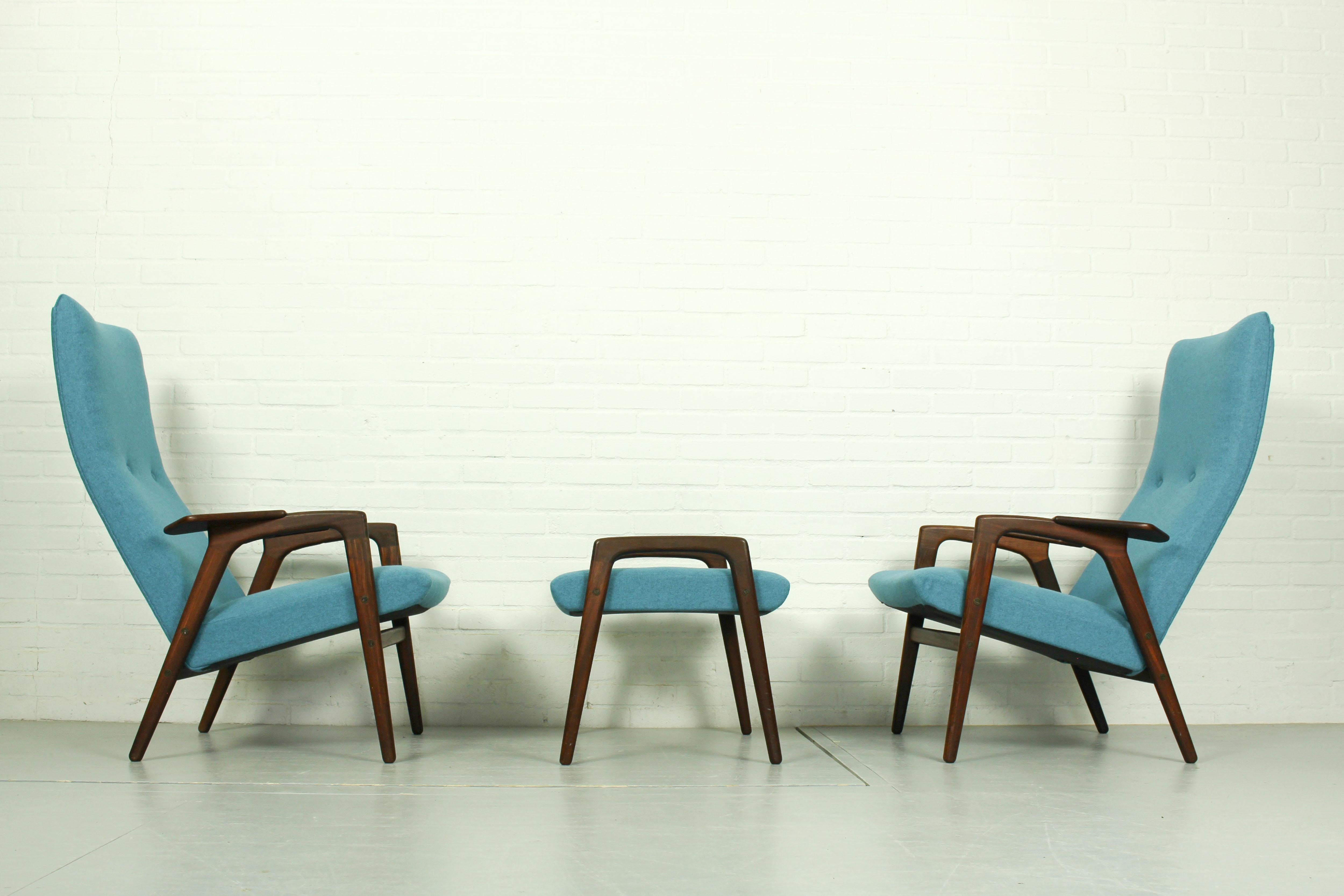 Dutch Set of 2 Lounge Chairs+ Matching Ottoman by Yngve Ekström for Pastoe, 1960s For Sale