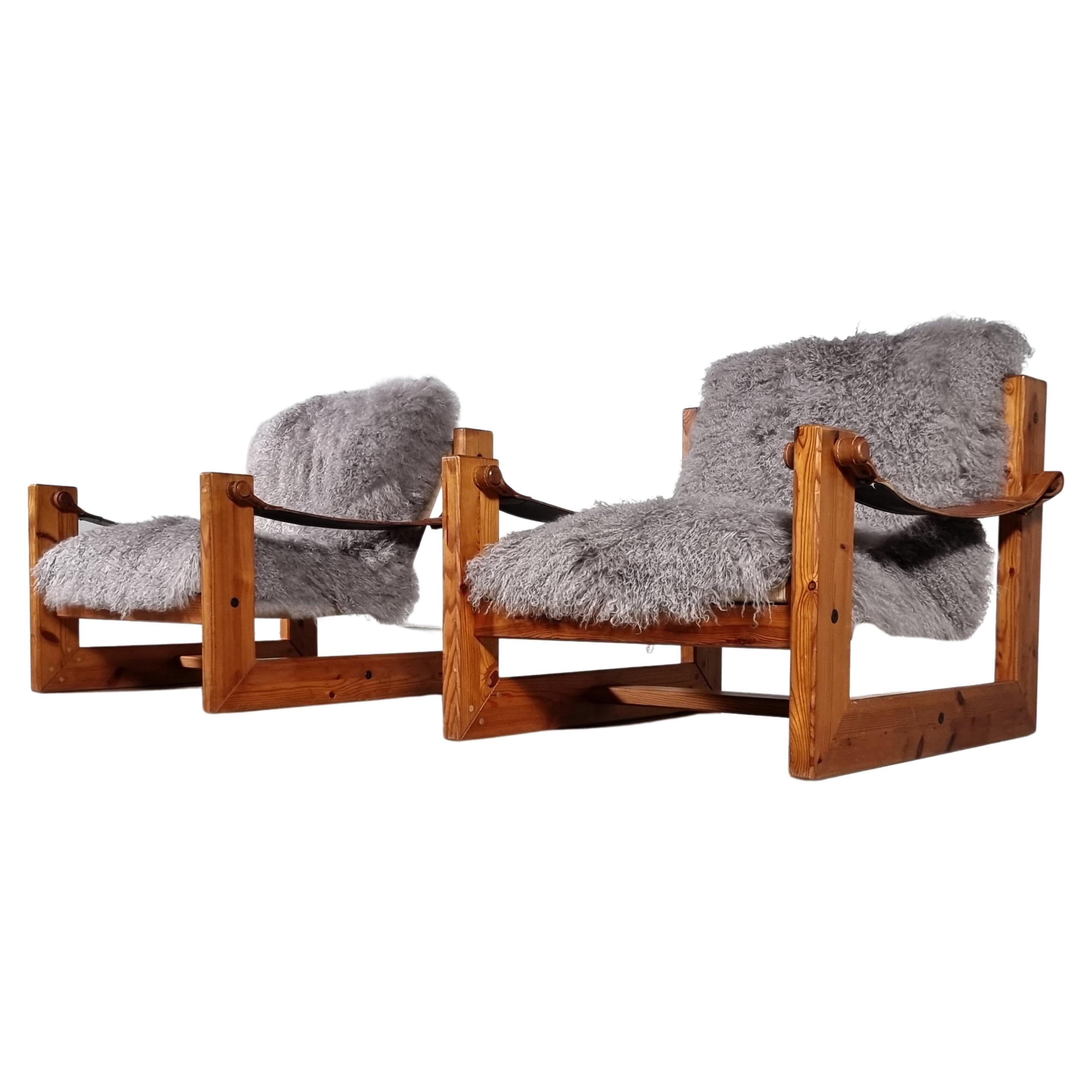 Set of 2 Lounge Sling Chairs in shearling and pine wood, the Netherlands For Sale
