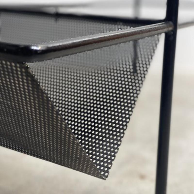 20ième siècle Ensemble de 2 tables basses par Mathieu Matégot, France, années 1960 en vente